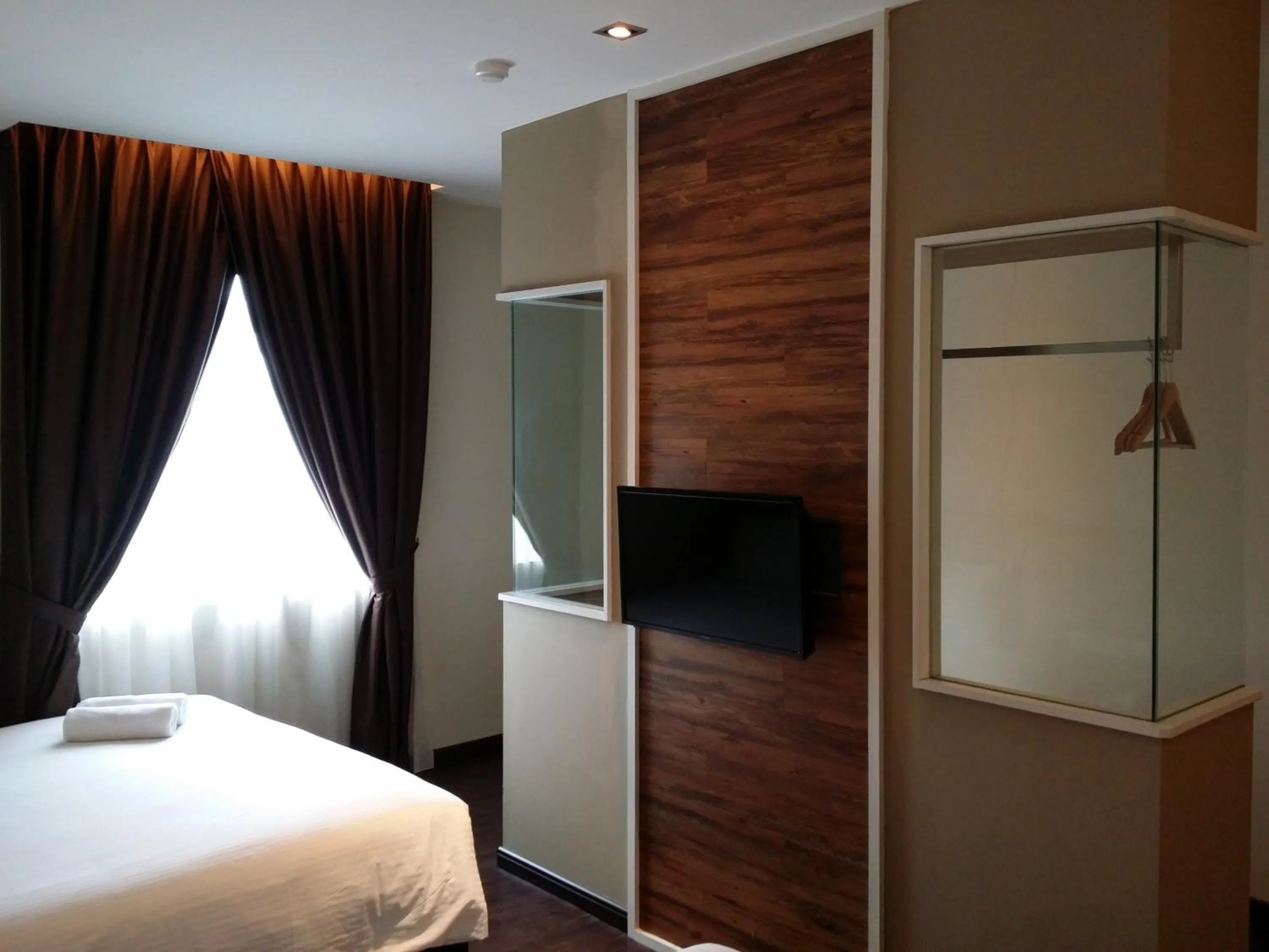 Bedroom, Bed in D Elegance Hotel Nusajaya