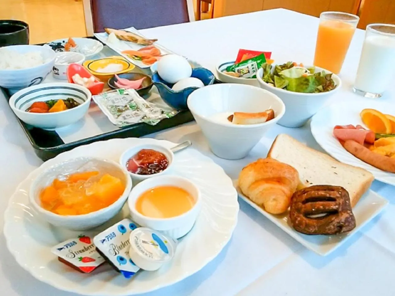 Breakfast in LiVEMAX RESORT Kaga Yamashiro