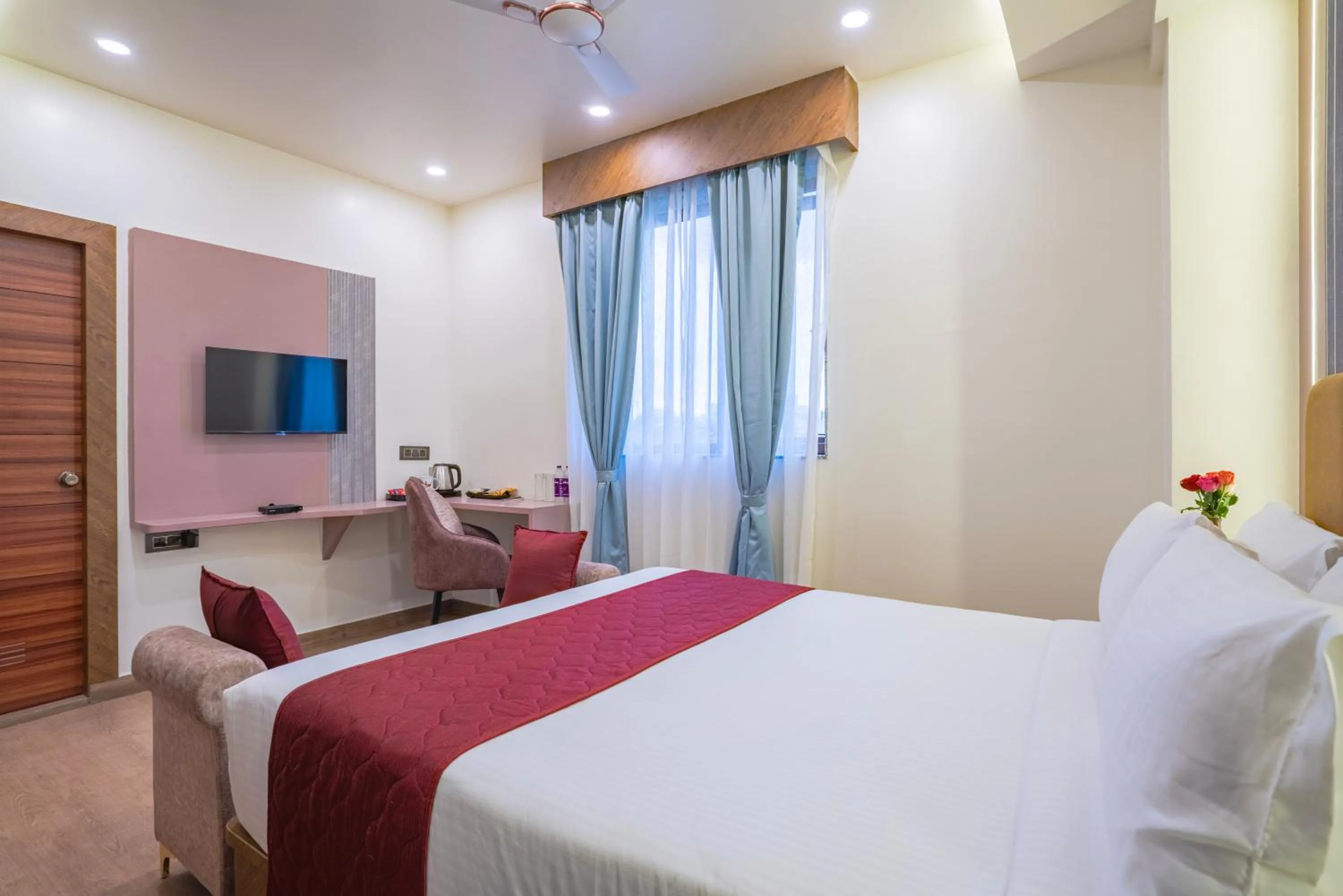 Double Room in Rcc Hotels Biz stays Begumpet