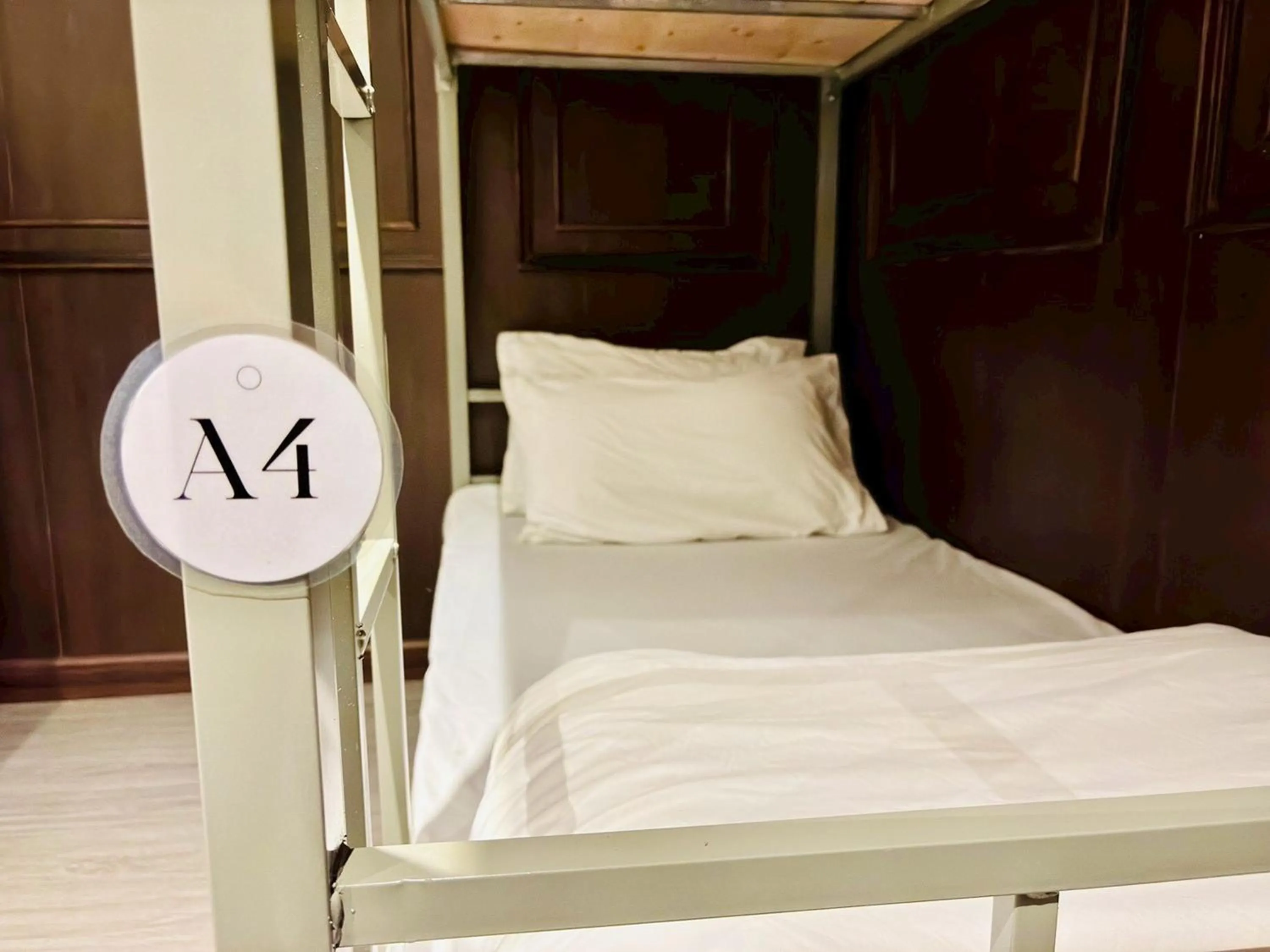 Bed in Sukhum Rajamangala-Phatthanakan Rooms