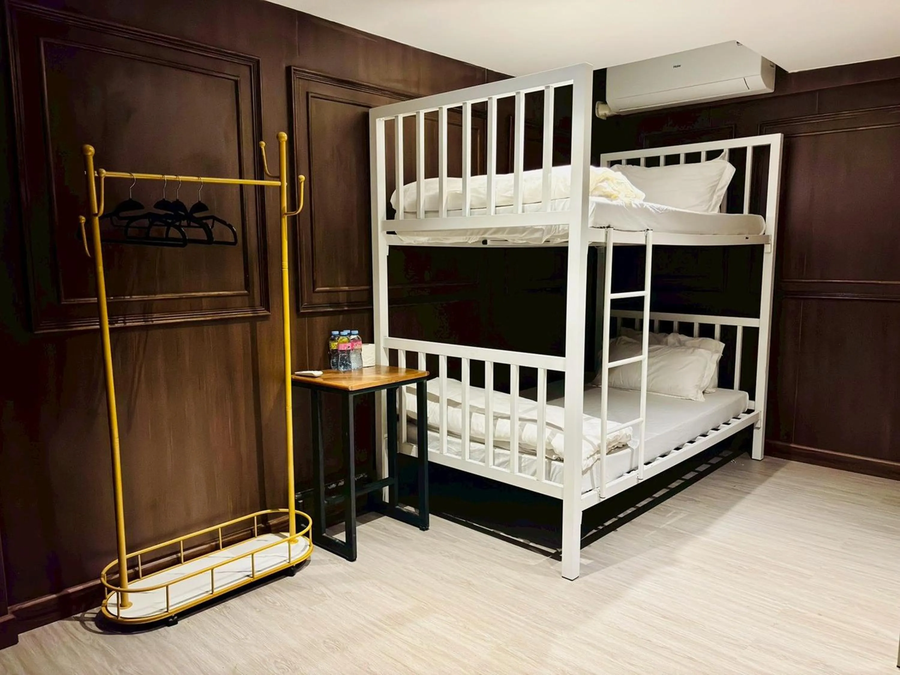 Bed in Sukhum Rajamangala-Phatthanakan Rooms