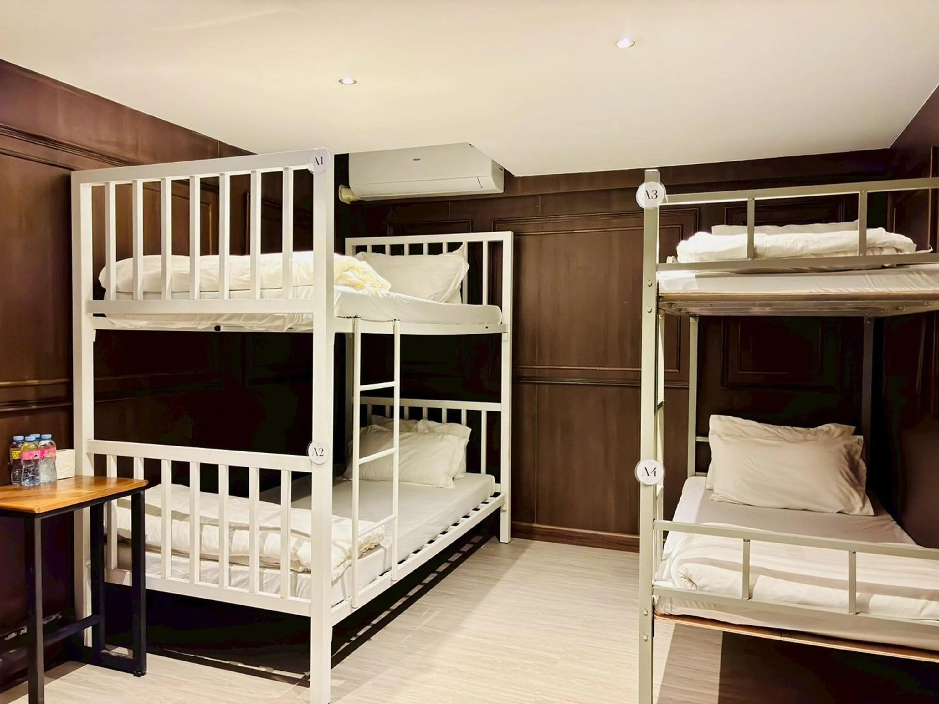 Bedroom, Bed in Sukhum Rajamangala-Phatthanakan Rooms