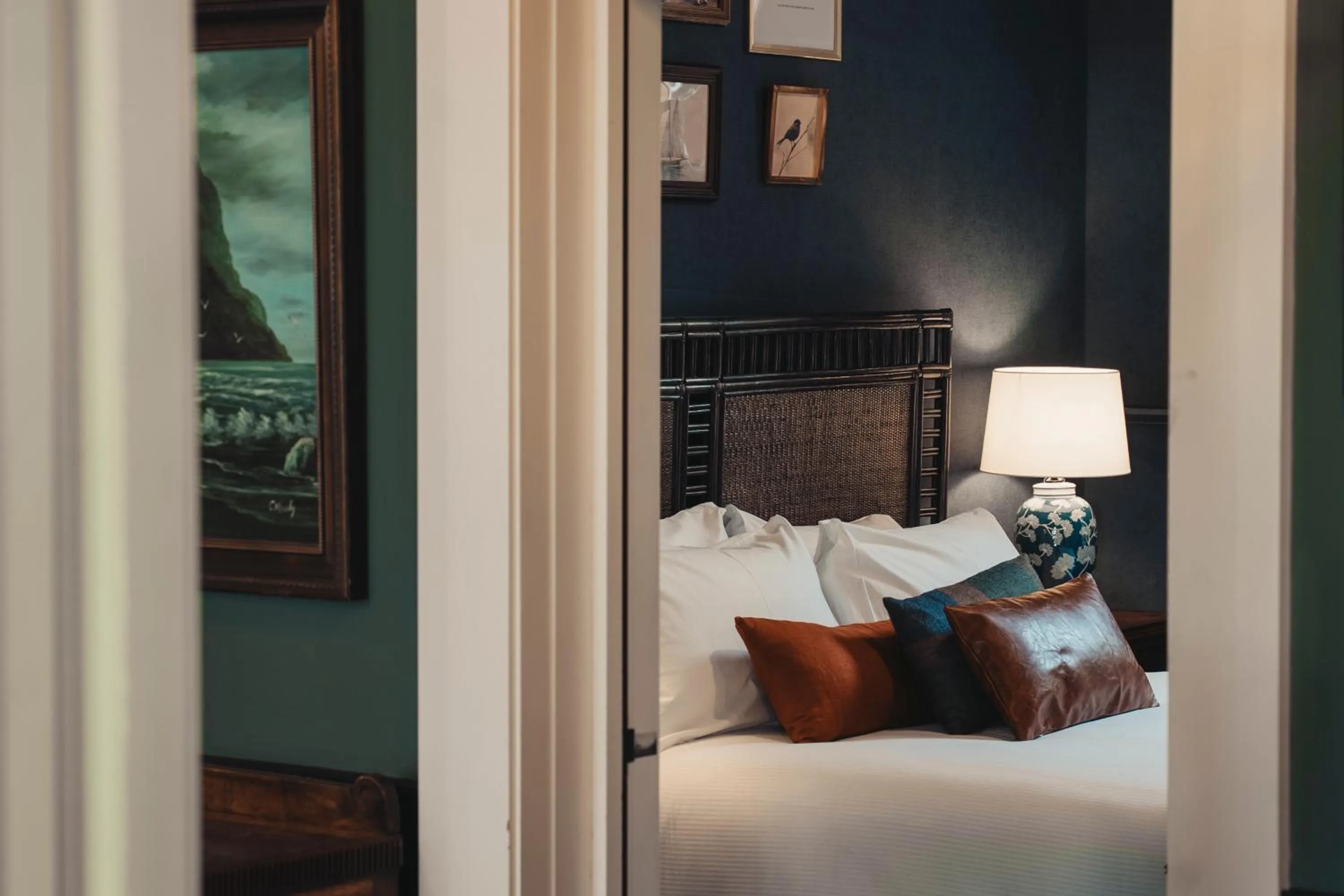 Bed in Dunedin House- Boutique Hotel