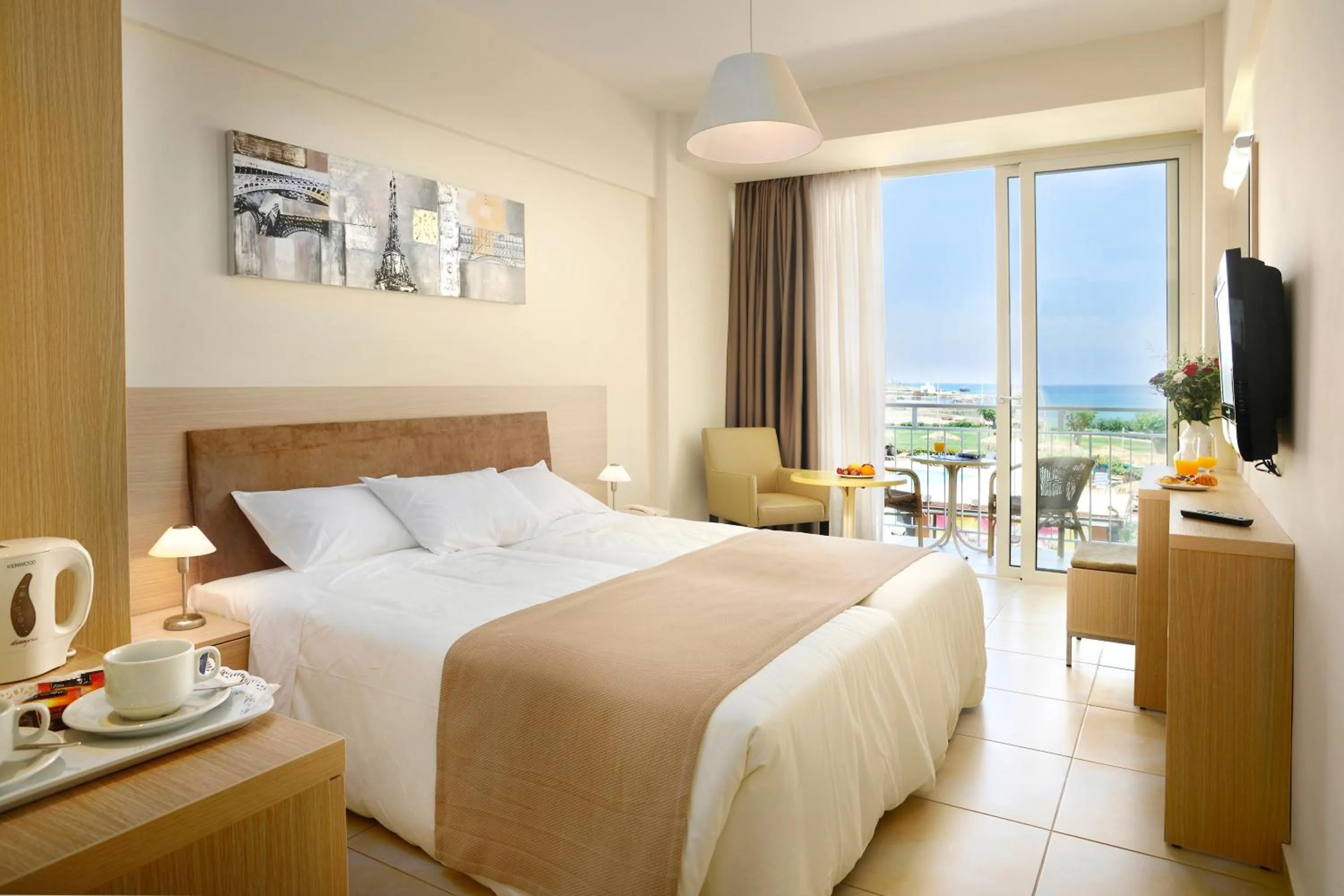 Balcony/Terrace, Bed in Pernera Beach Hotel