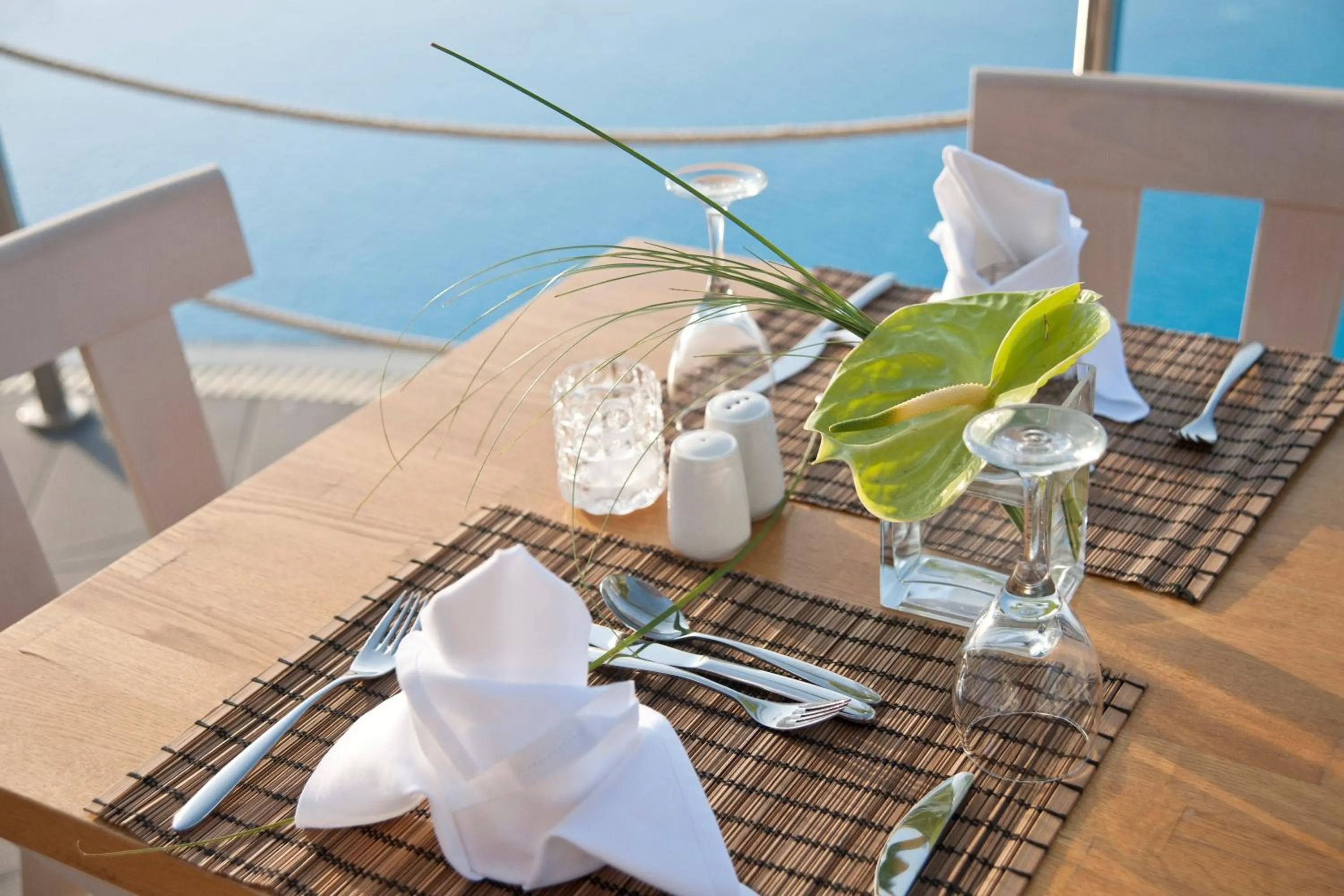 Restaurant/places to eat in Pernera Beach Hotel