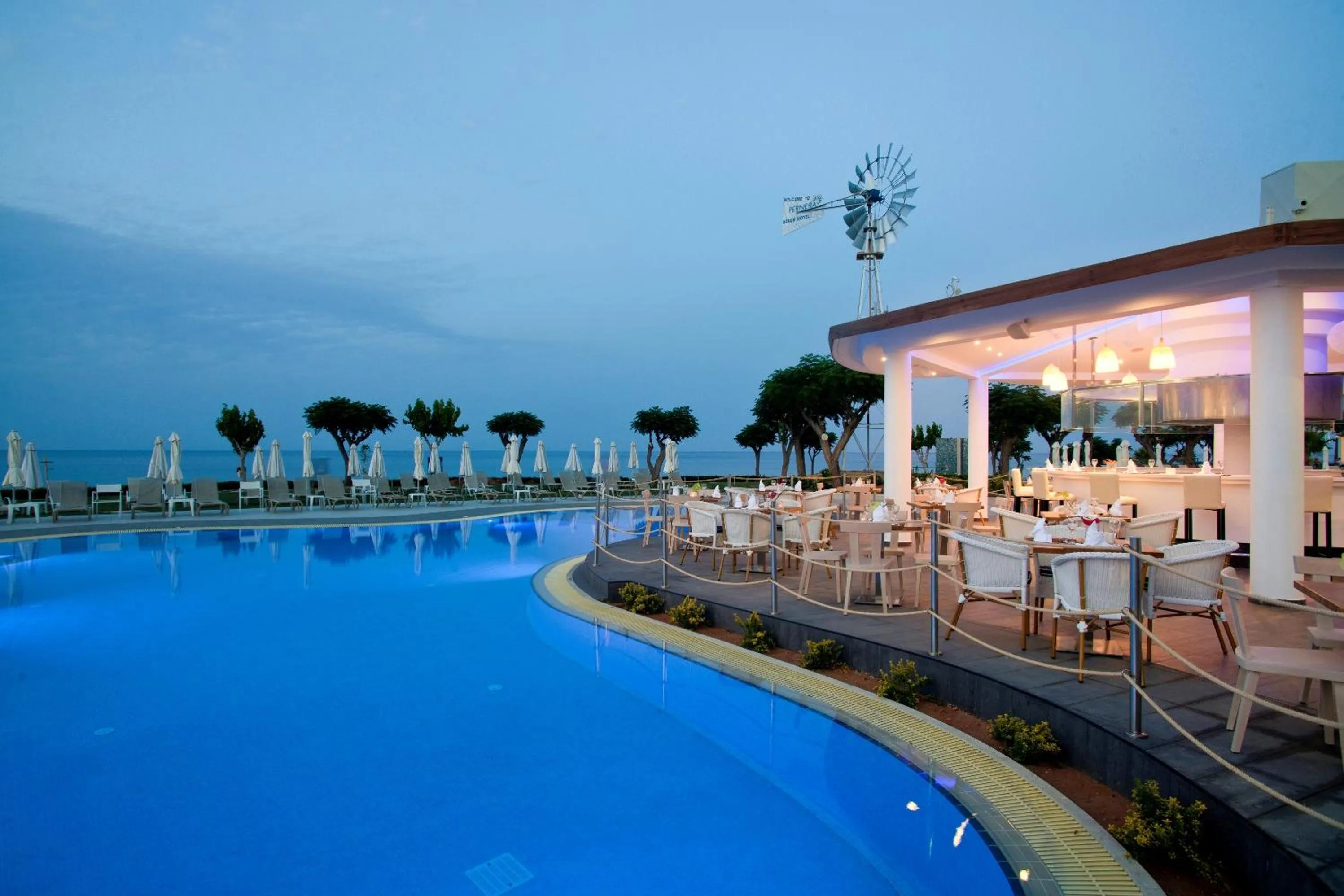 Restaurant/places to eat in Pernera Beach Hotel