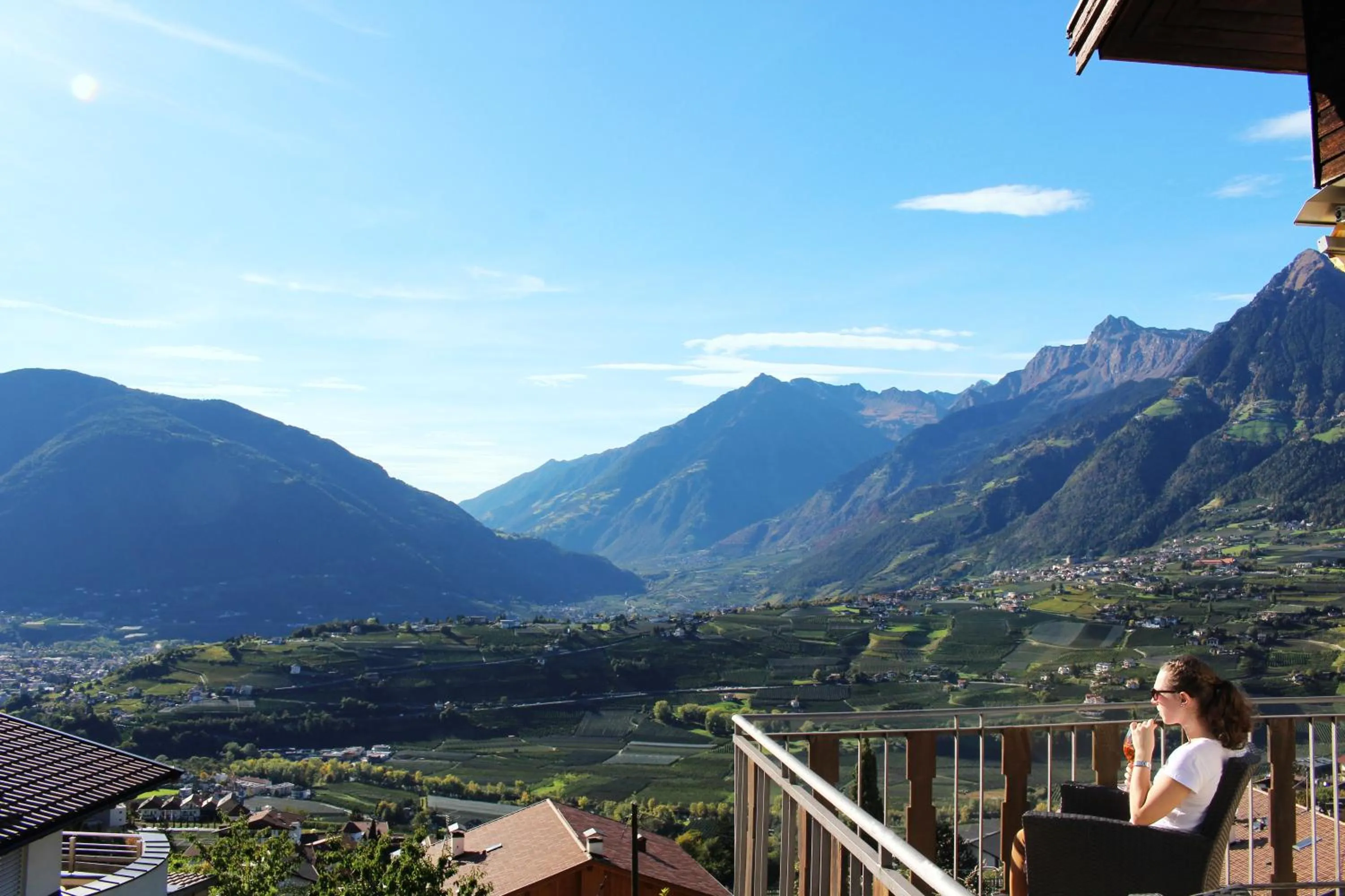 Spring in Schenna Garni Eden Bed & Breakfast