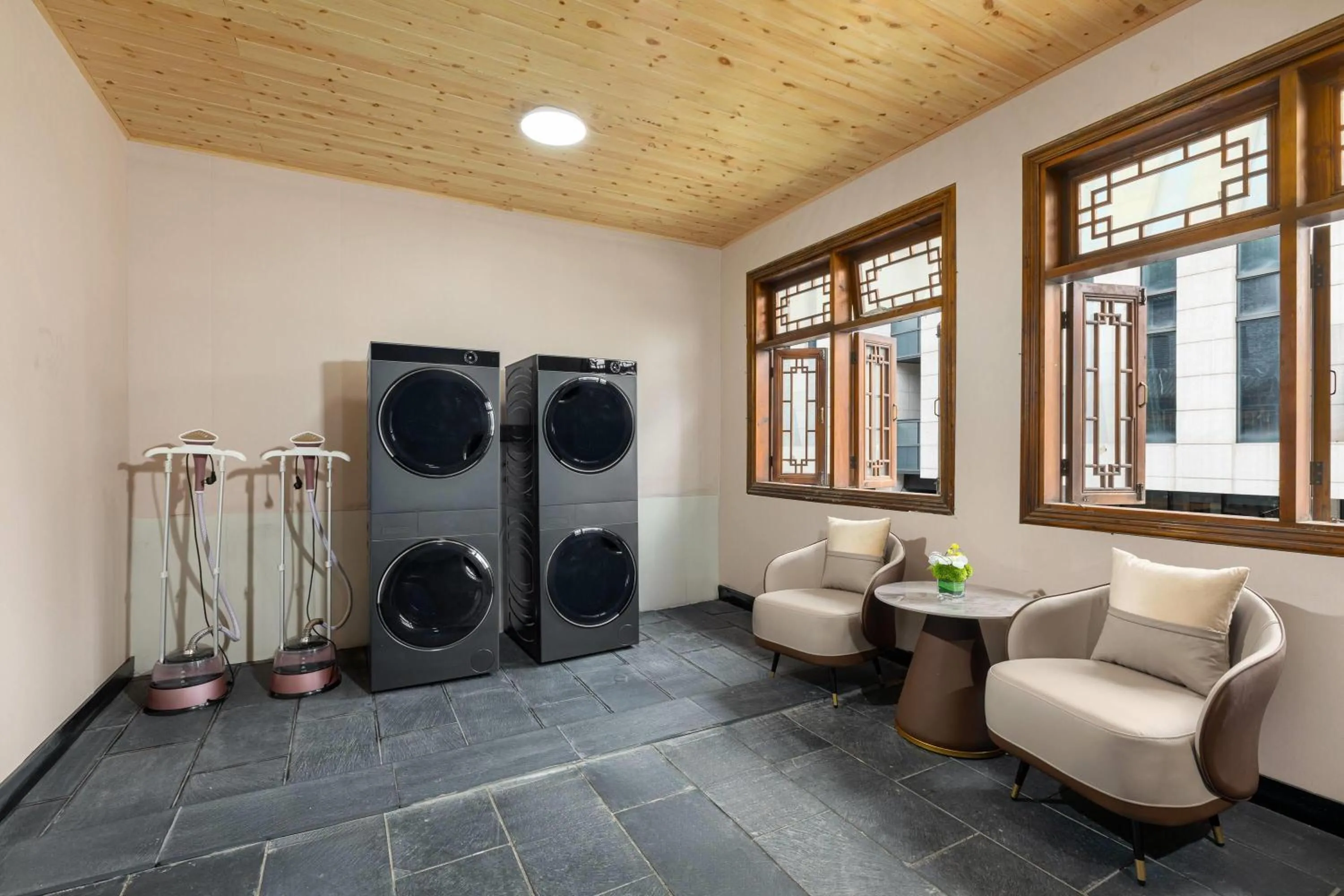 On site in Days Hotel by Wyndham Chengdu Renmin South Road