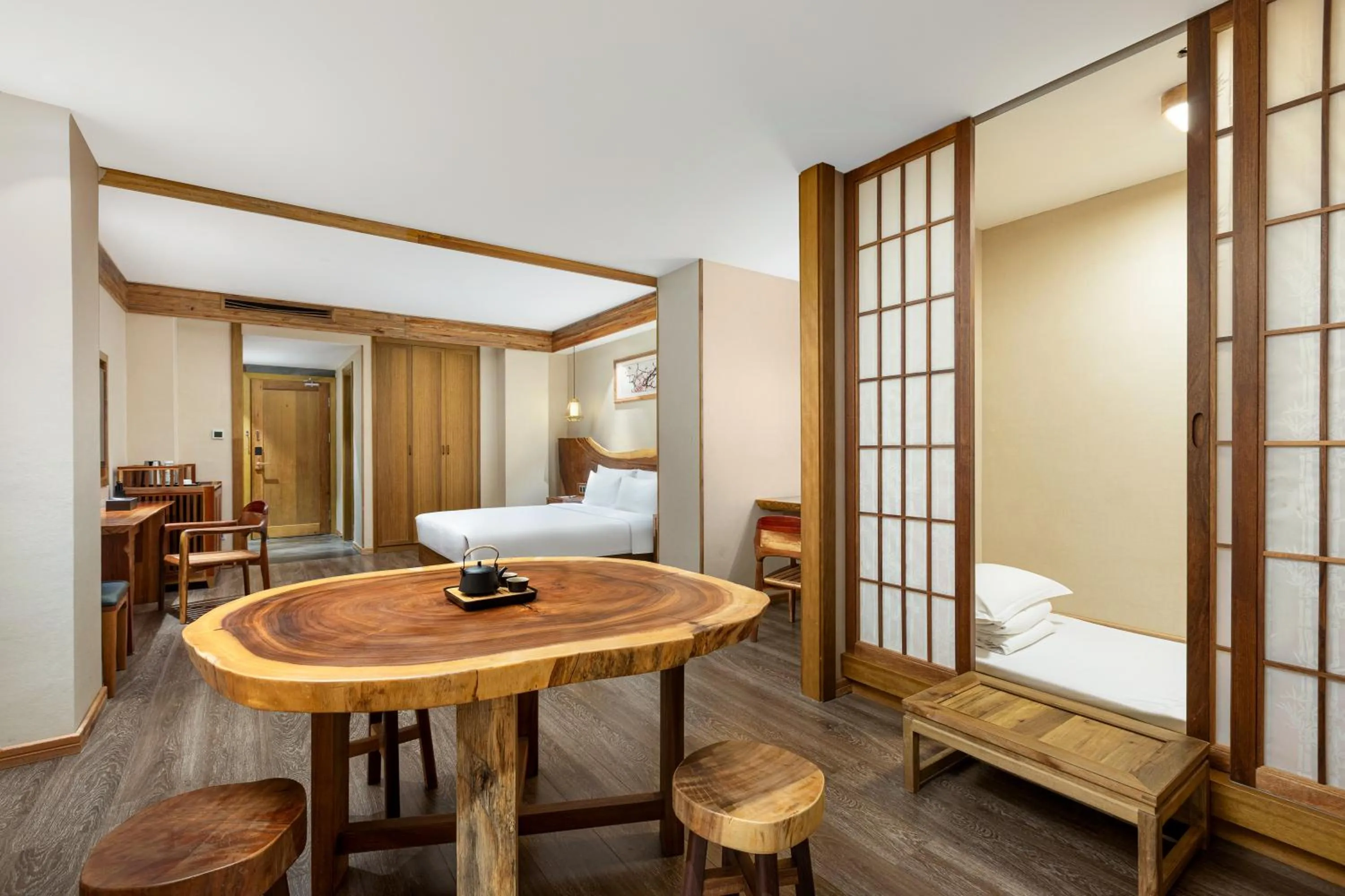 Days Hotel by Wyndham Chengdu Renmin South Road