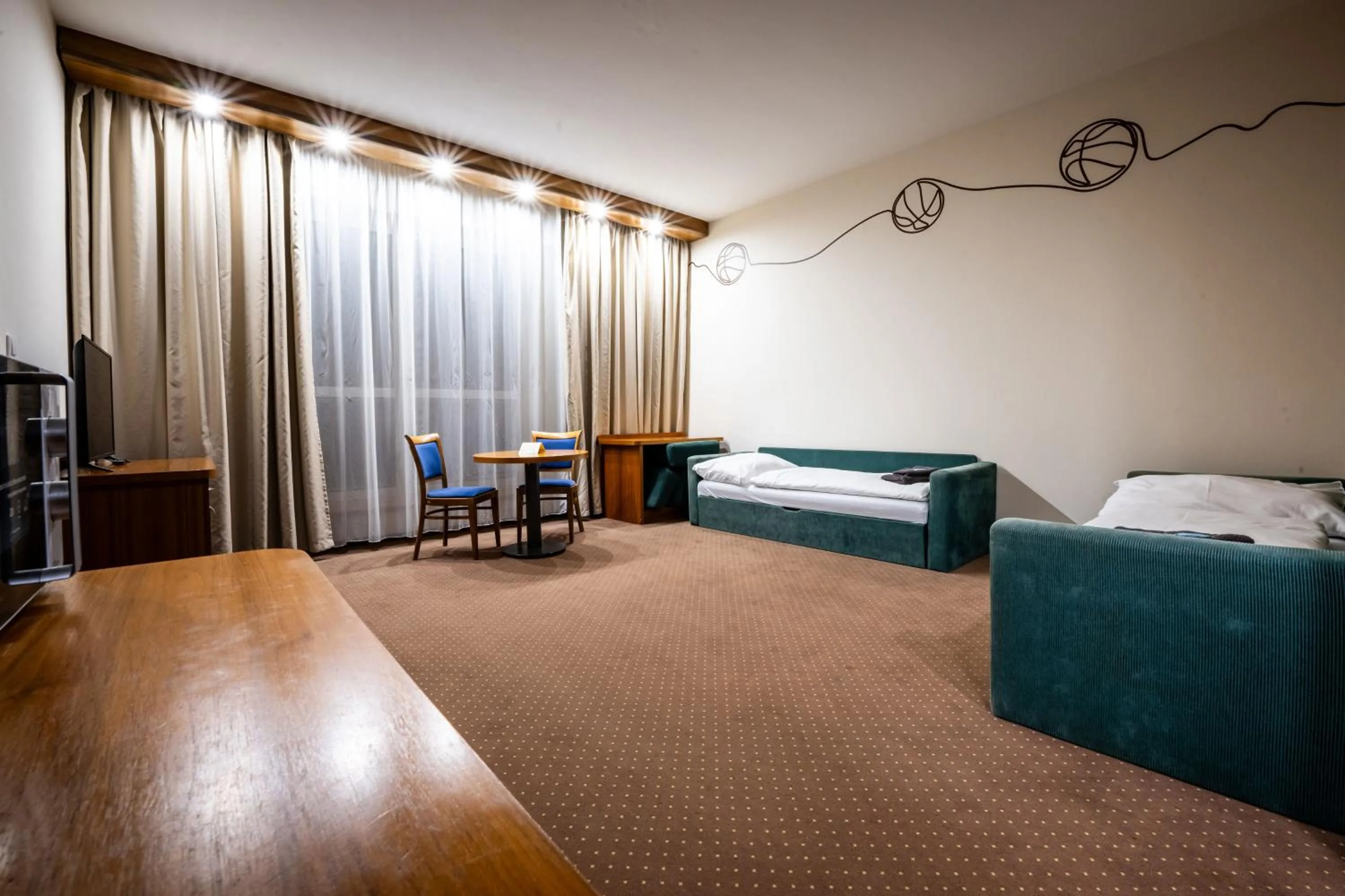 TV and multimedia, Bed in Hotel Opava - free parking