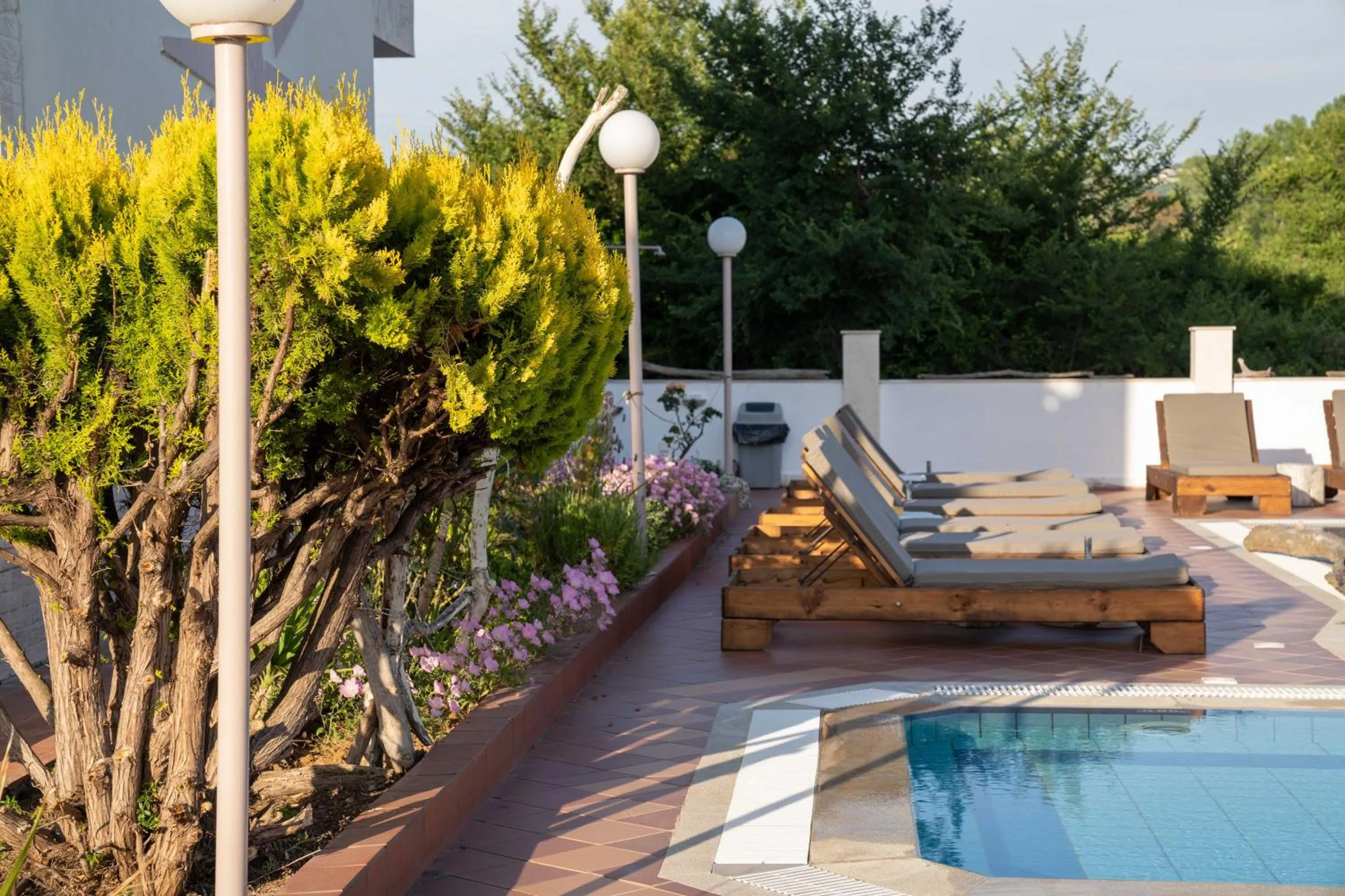 Swimming pool in Villa Del Sol Corfu