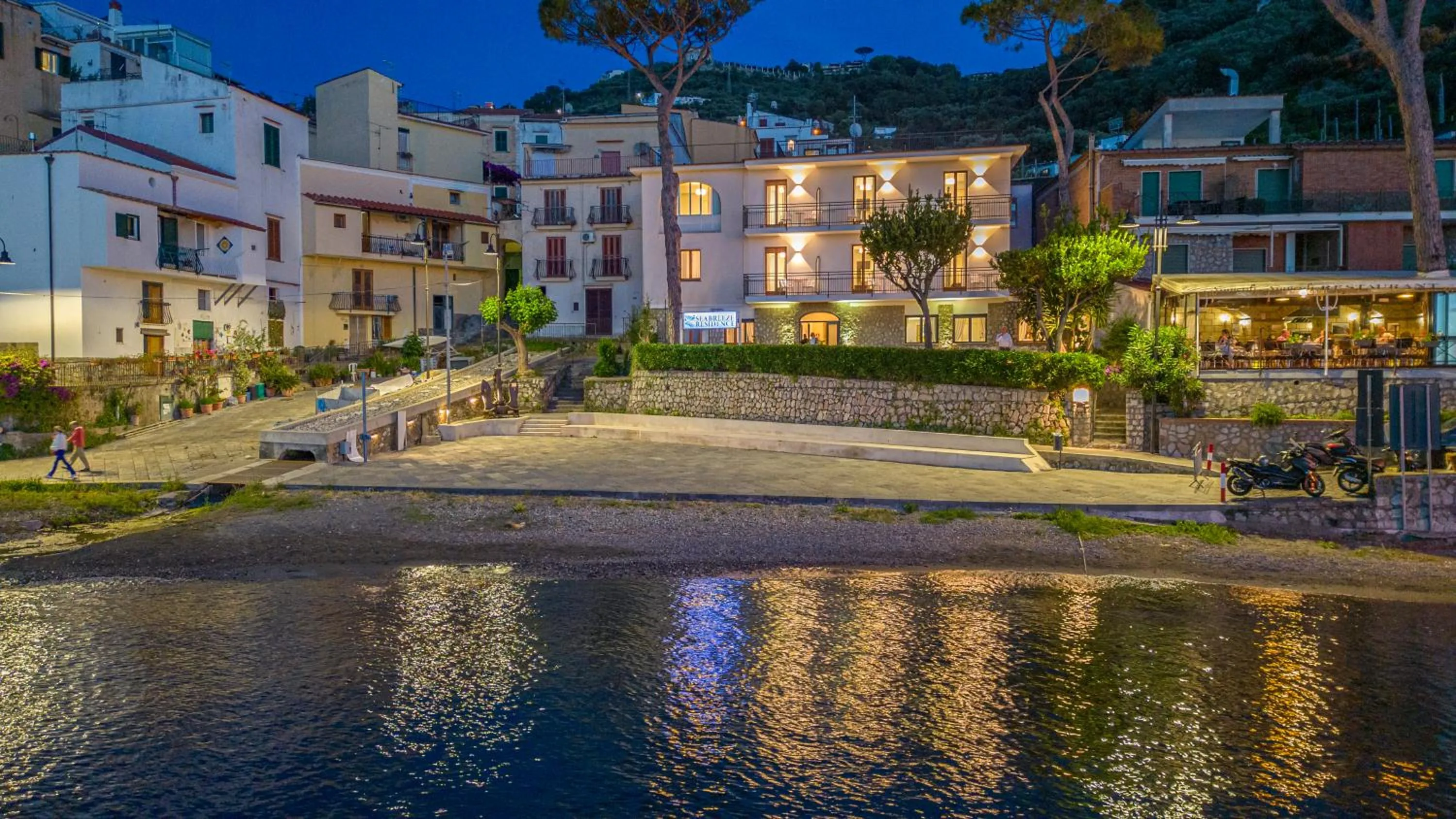 Property building in Sea Breeze Residence