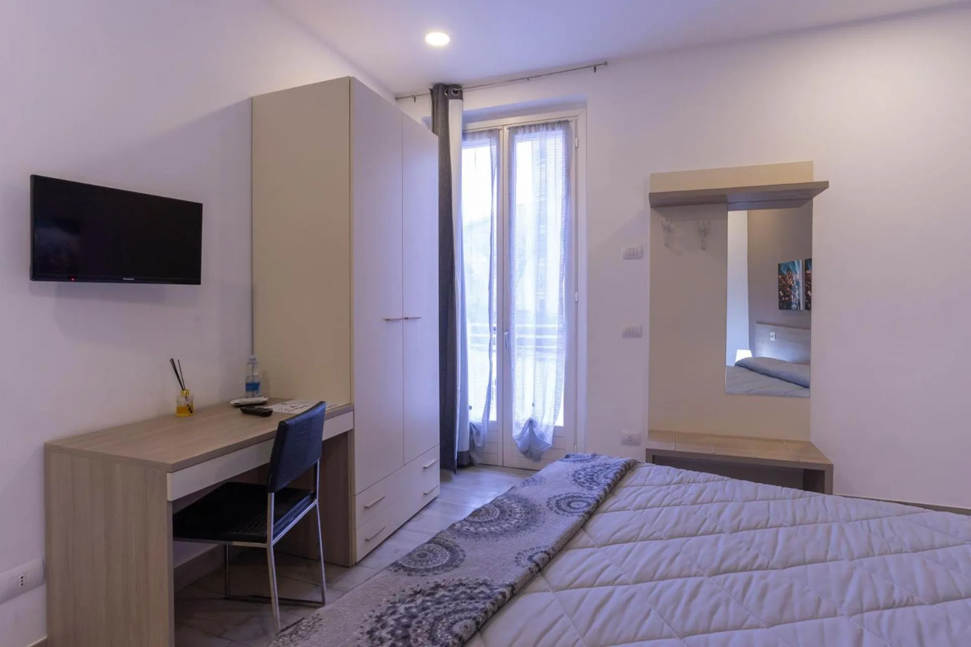 Bed in Ventitrémarzo Guest House