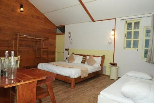 Hotel YAN Residency Bhimtal - Nainital