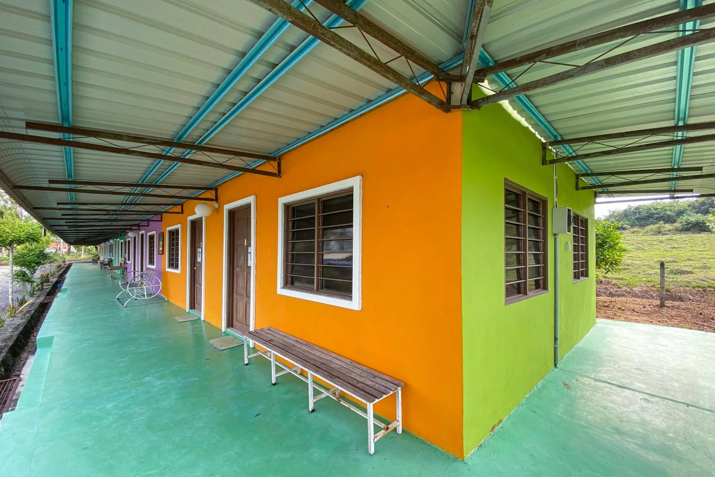 Property building in Capital O 90168 Serambi Pelangi Chalet