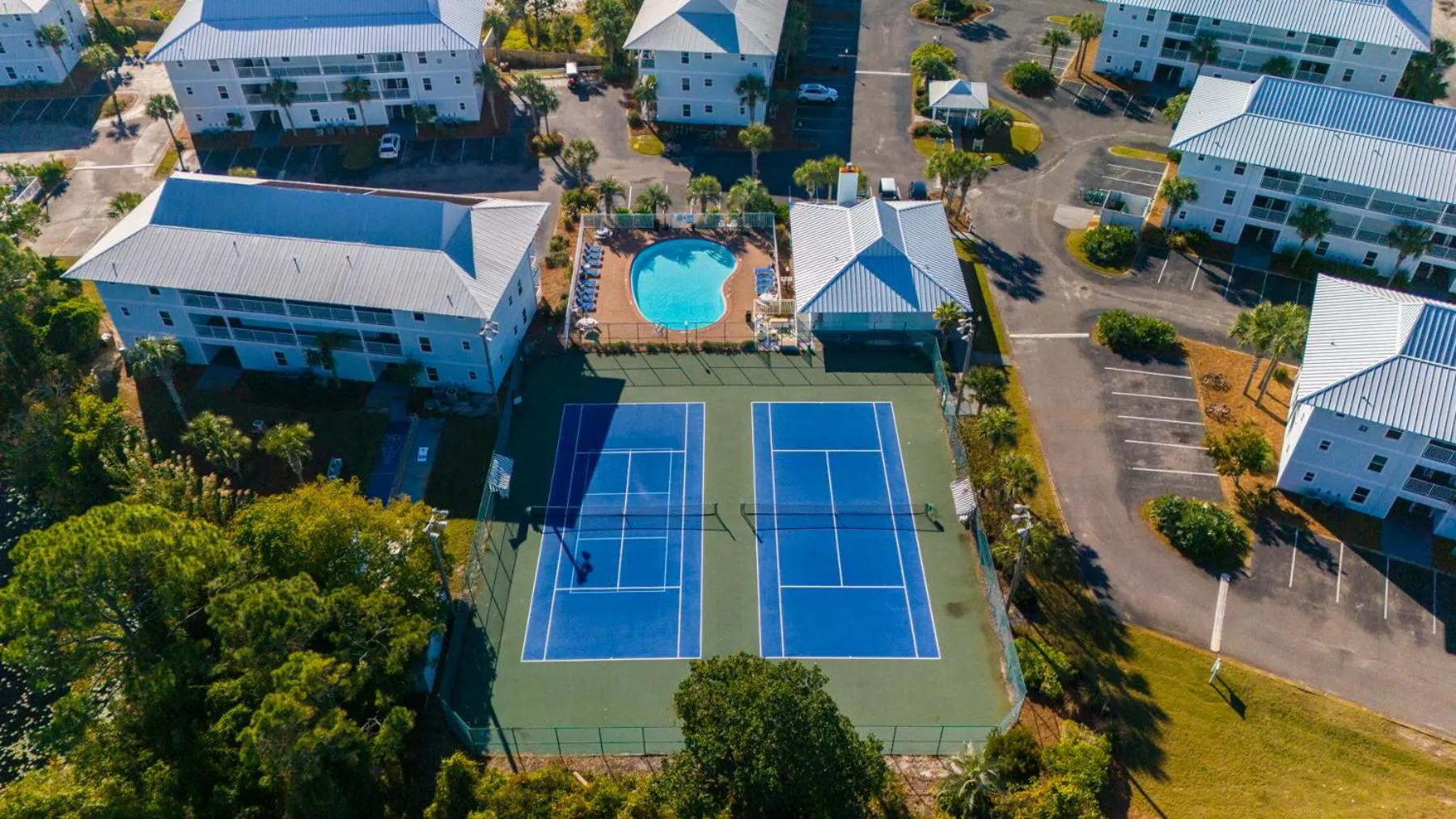Sports in Beachside Villas 811