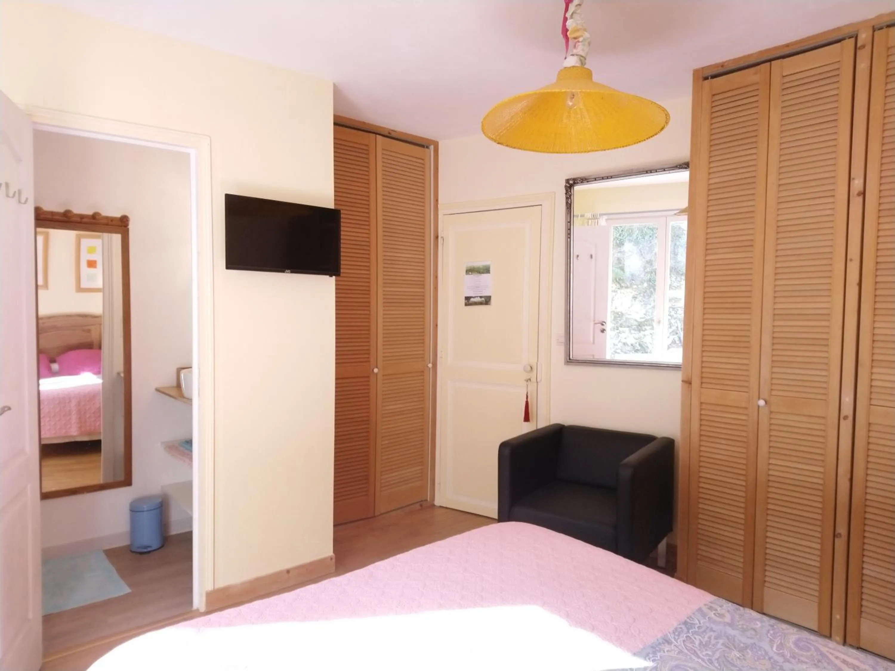 Bedroom, Bed in La Tonnelle de Vouvray