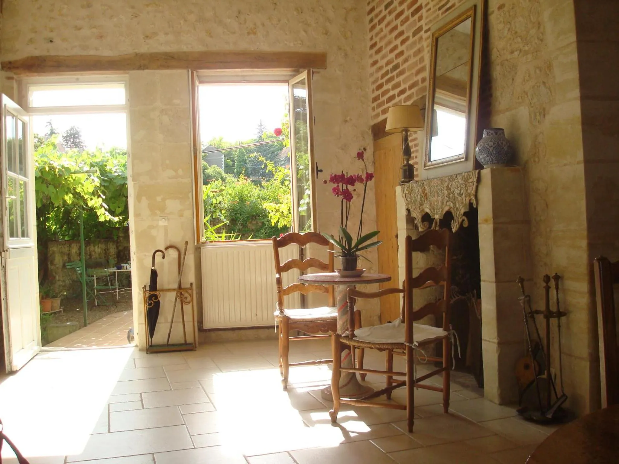 Property building in La Tonnelle de Vouvray