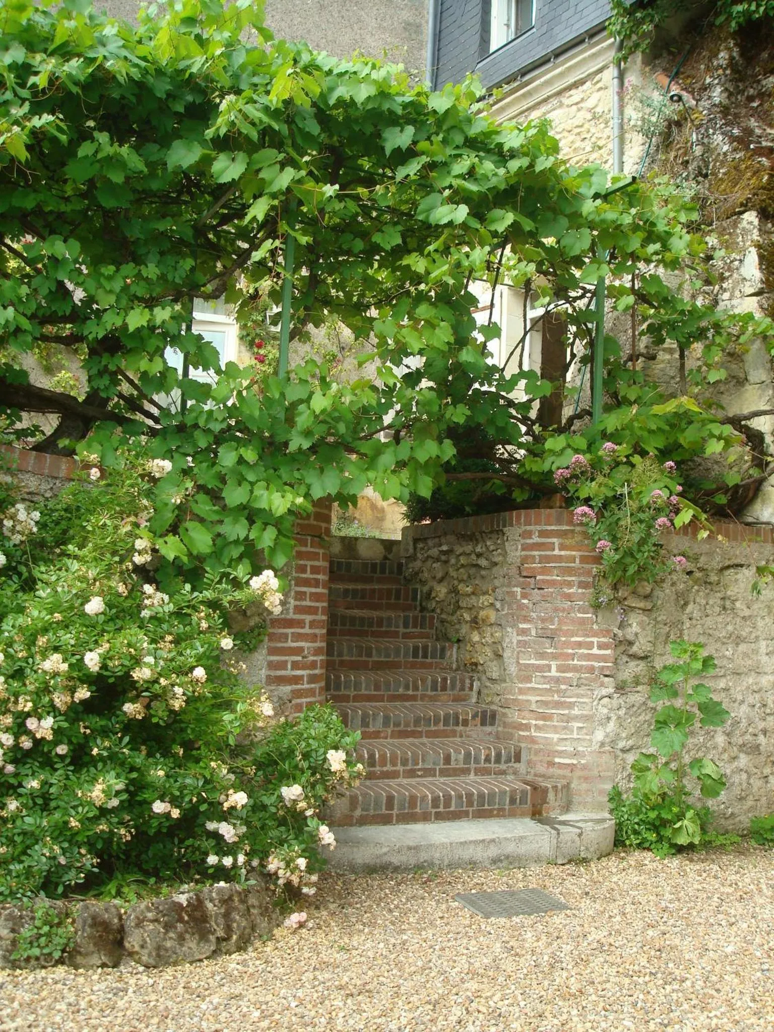Garden in La Tonnelle de Vouvray