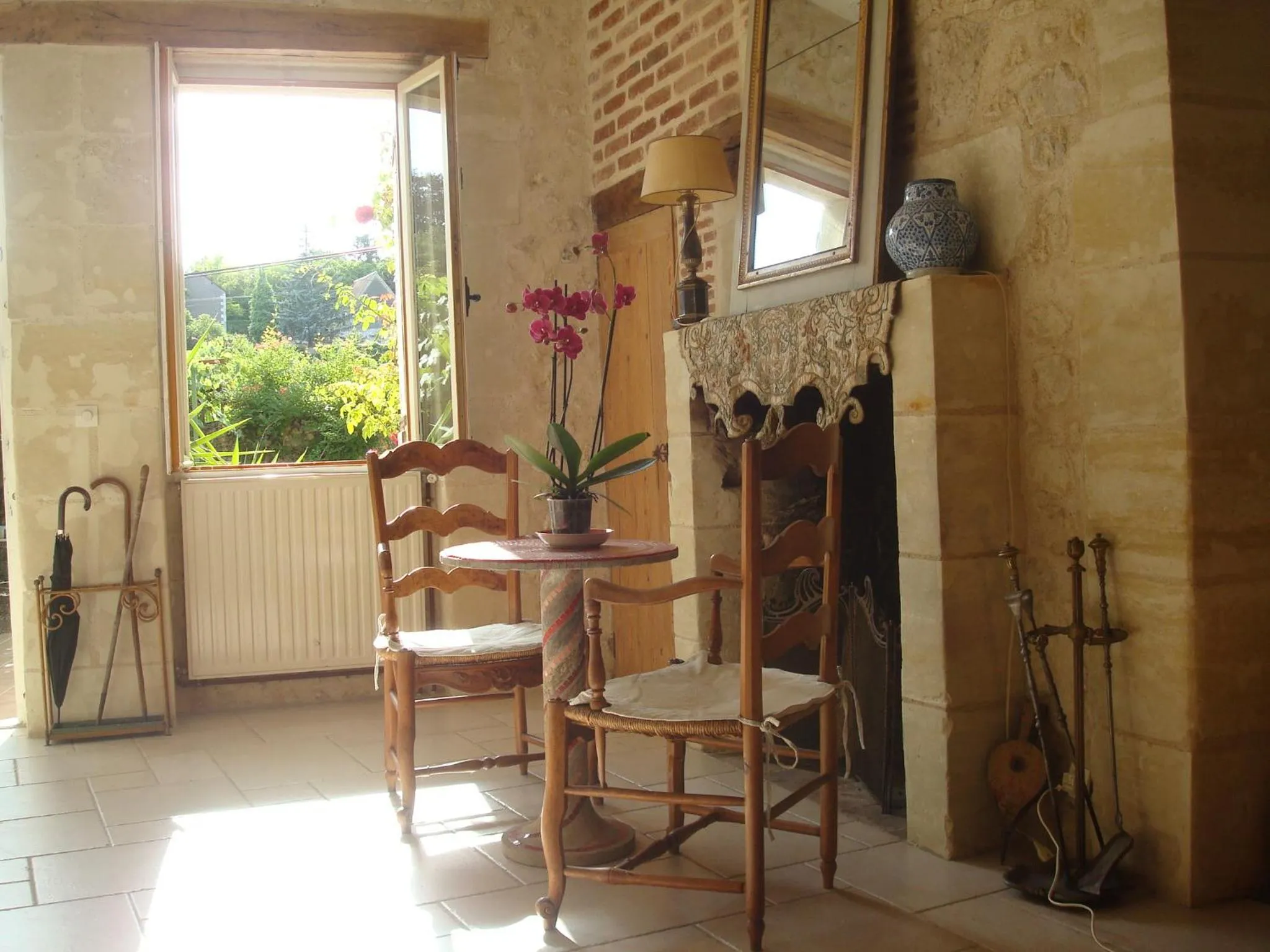 Property building in La Tonnelle de Vouvray