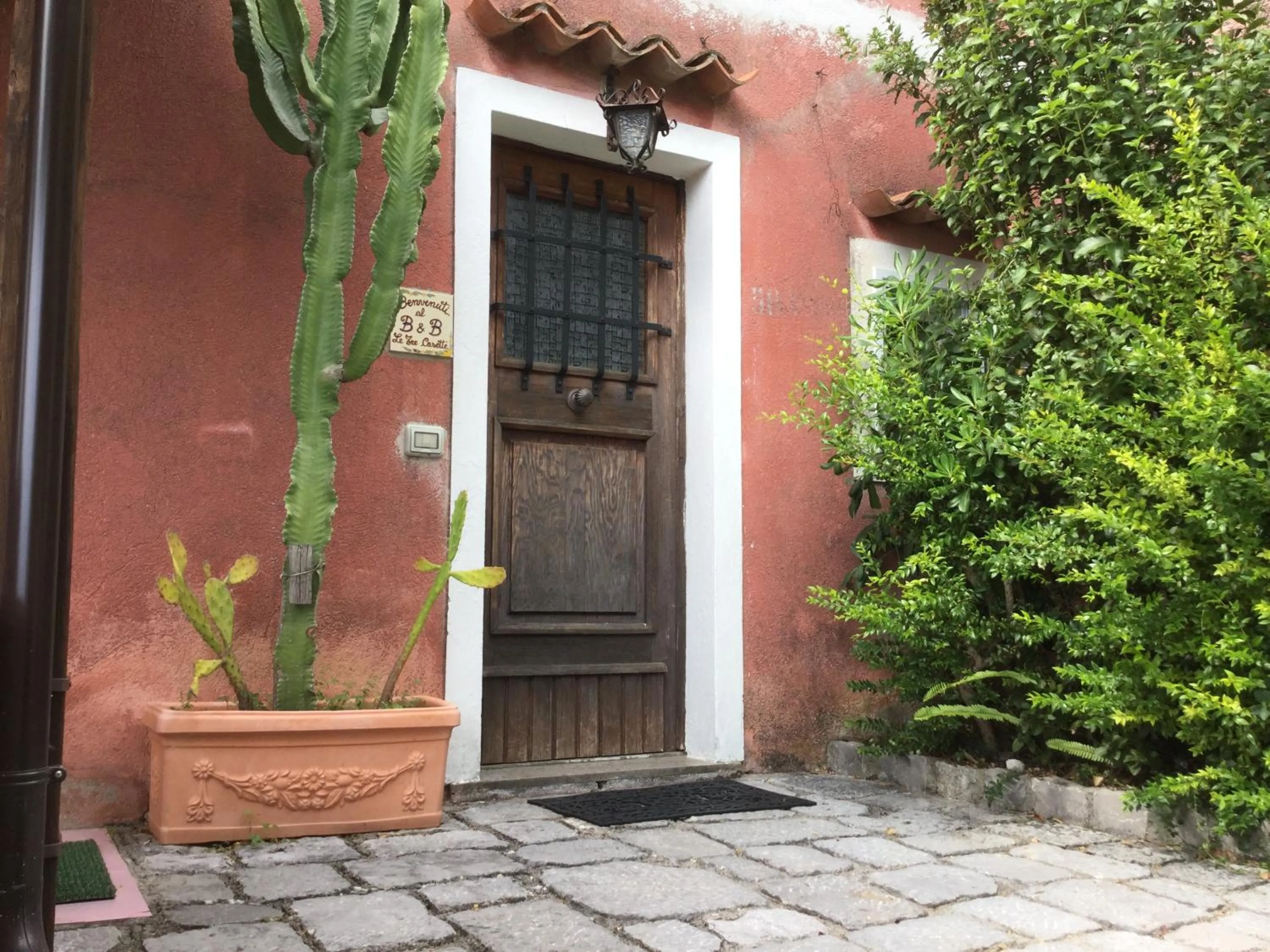Facade/entrance in B&B Le Tre Casette