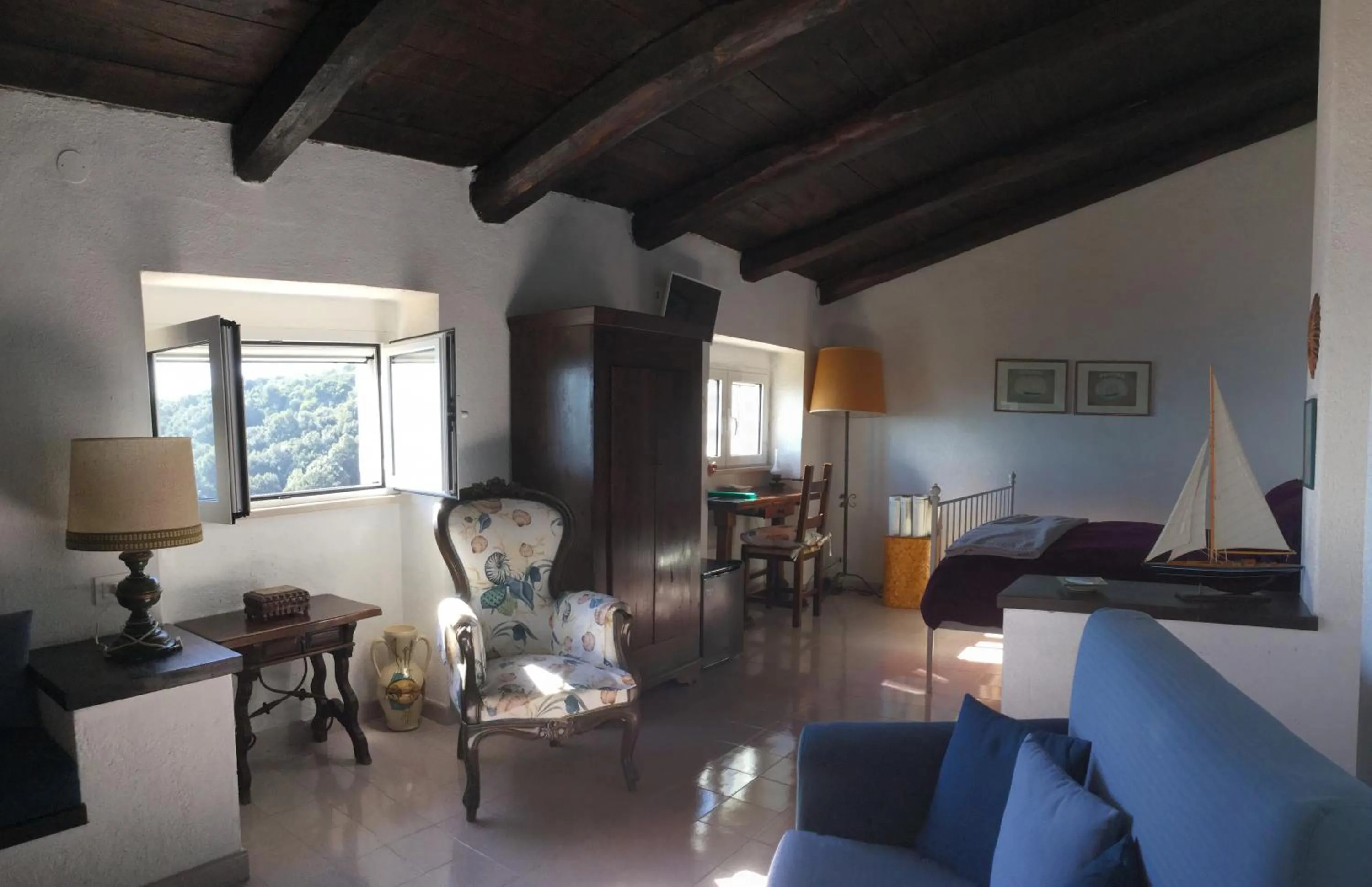 Photo of the whole room in B&B Le Tre Casette