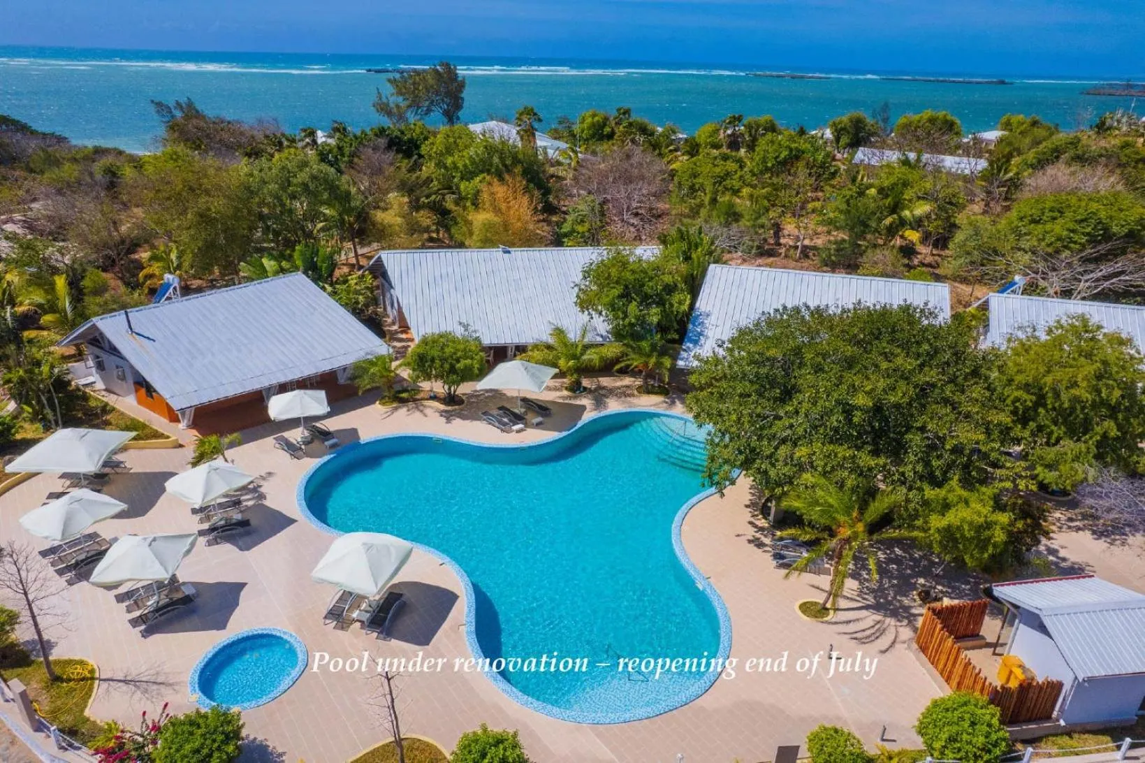 Restaurant/places to eat in Mantasaly Resort