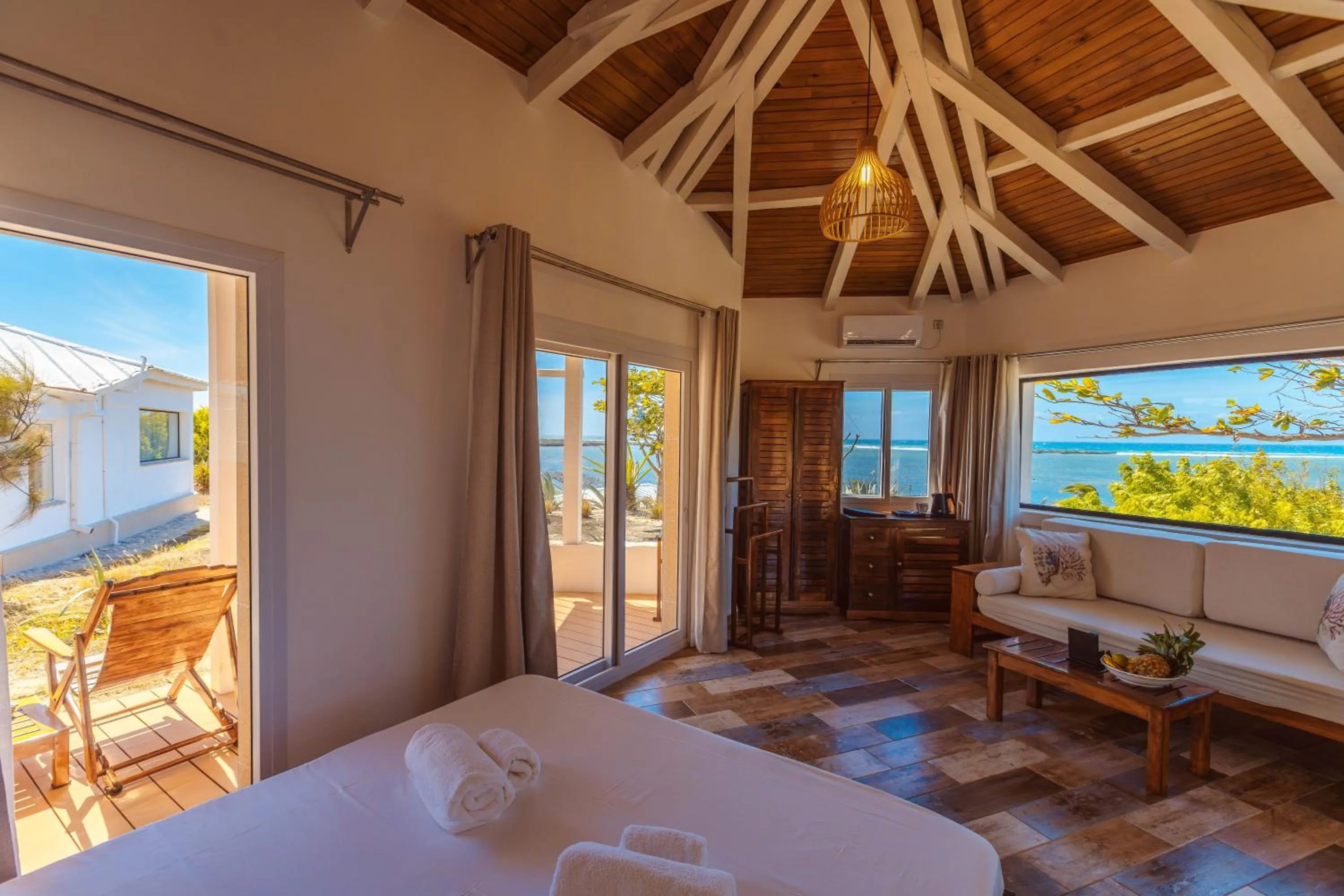 Bungalow with Sea View in Mantasaly Resort