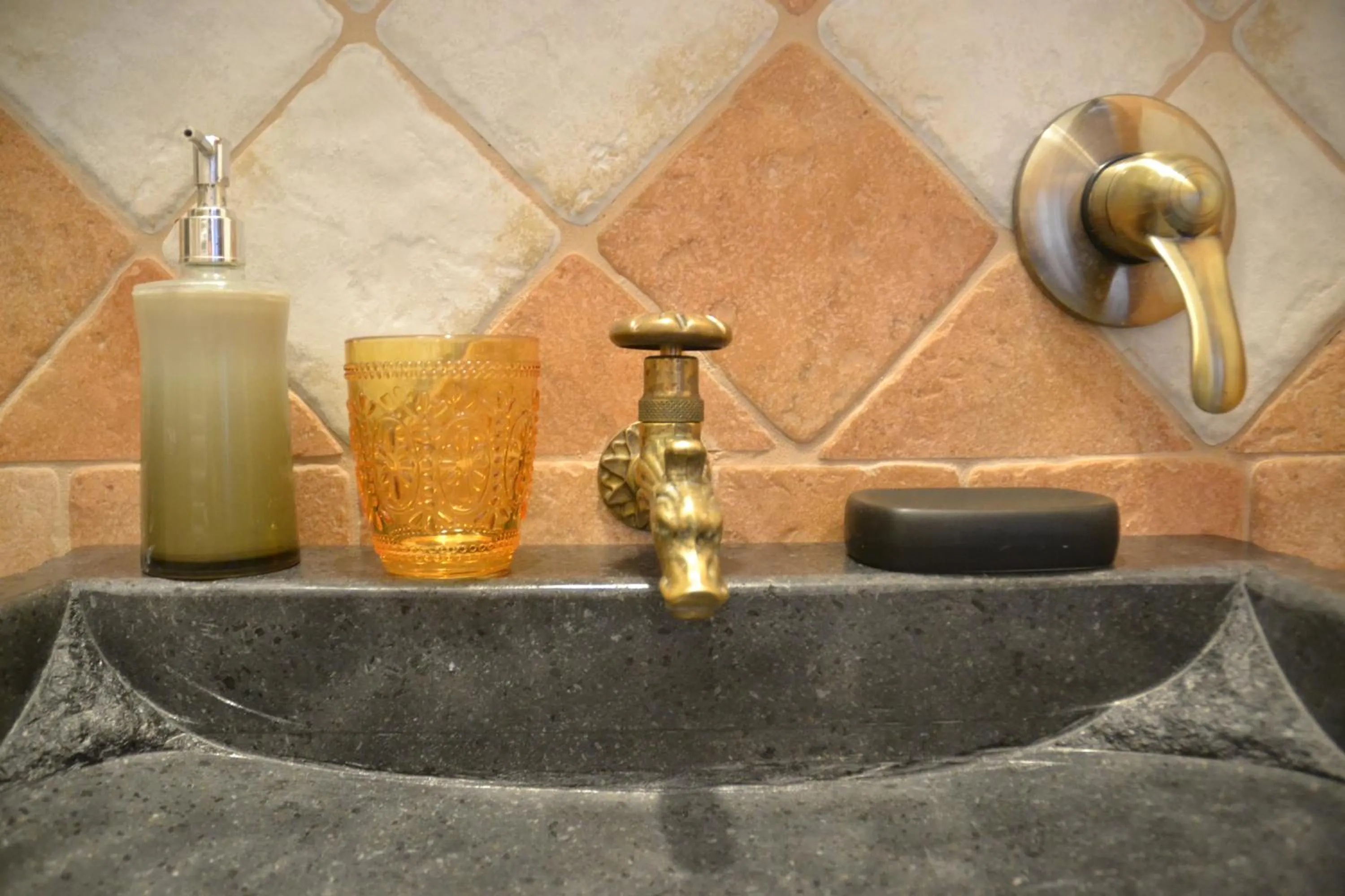 Bathroom in B&B Antica Botte Sassari