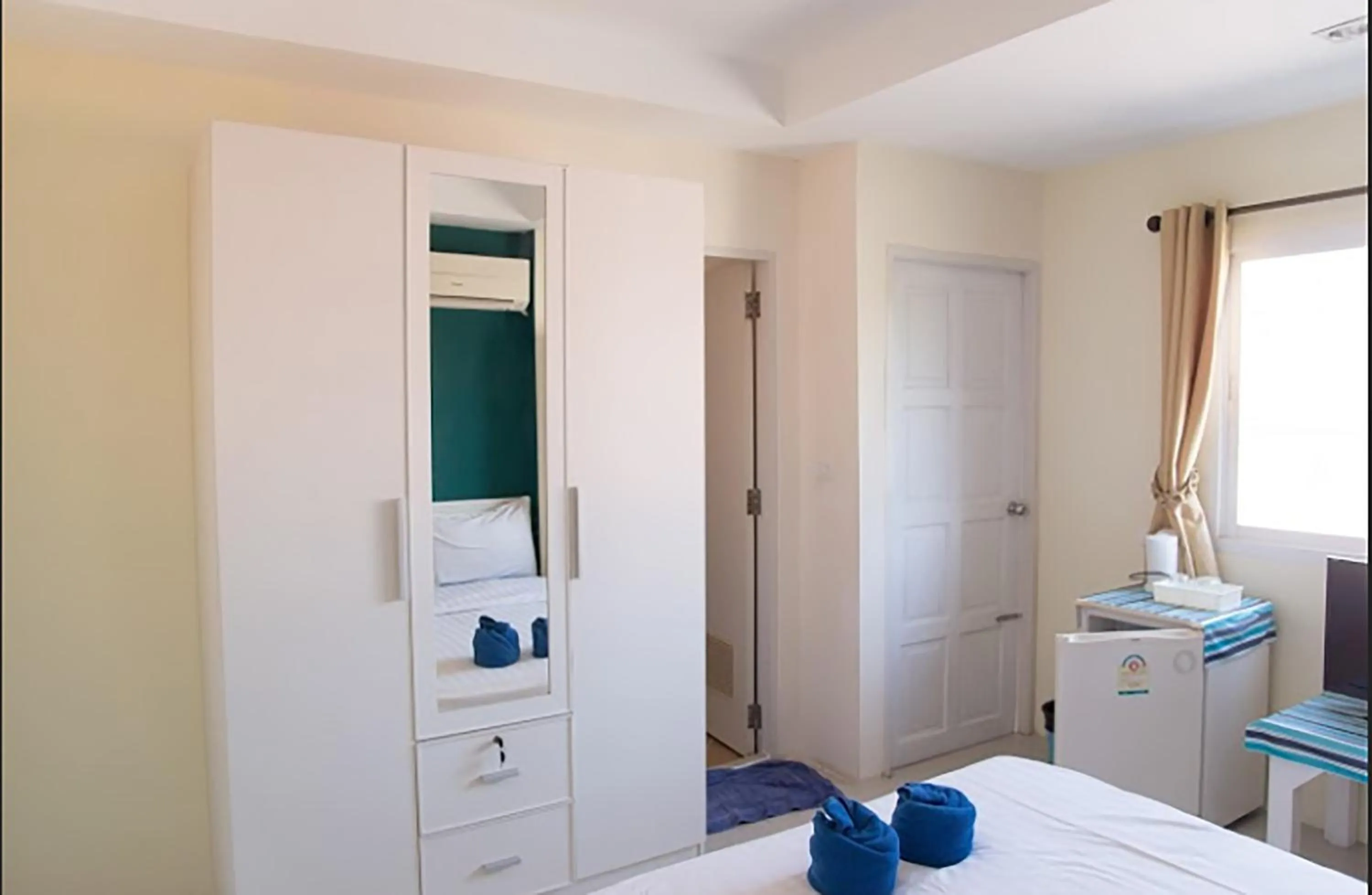 Bedroom, Bed in Lotus Suite Hua Hin