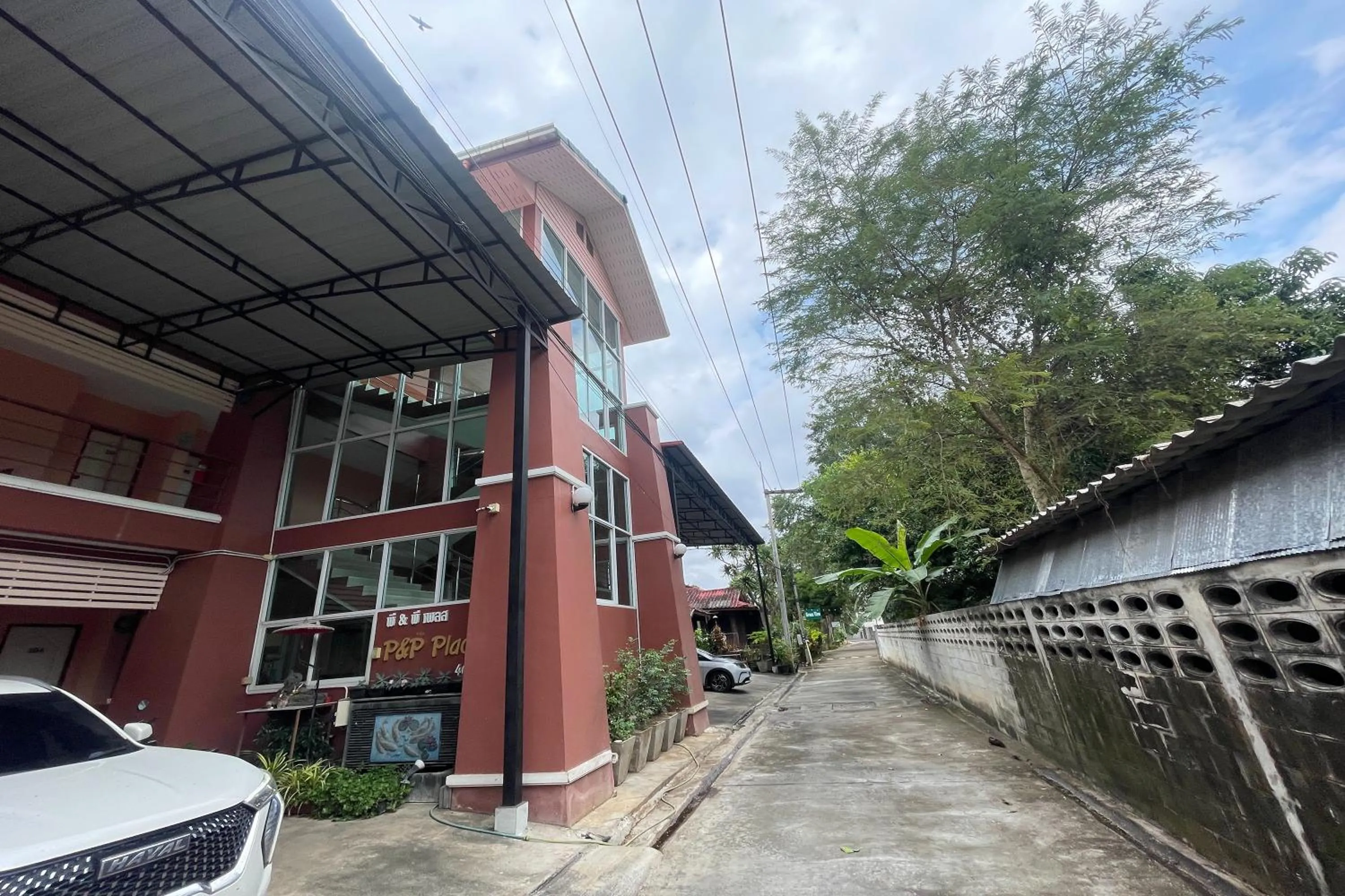 Property building in P&P Place