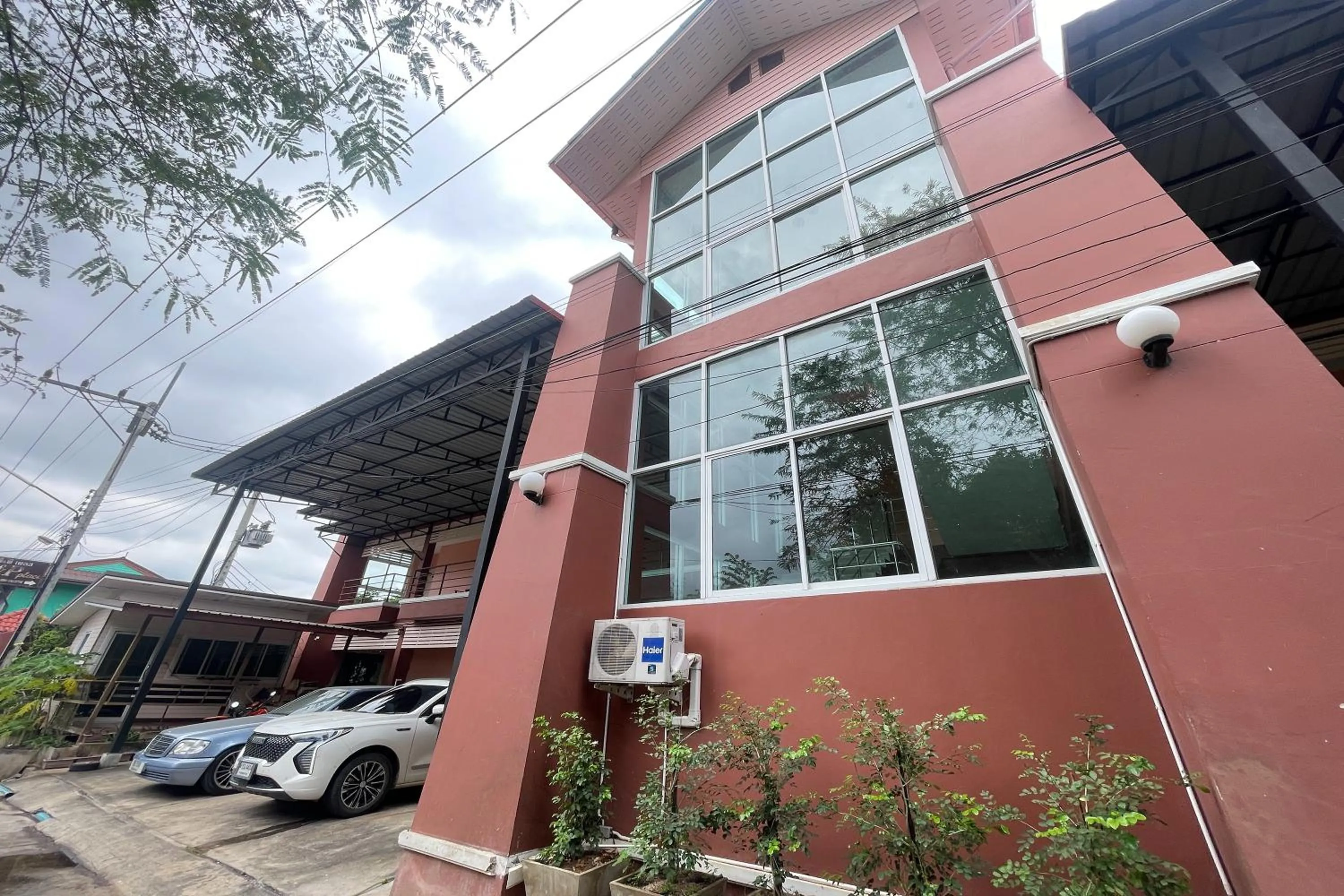 Property building in P&P Place