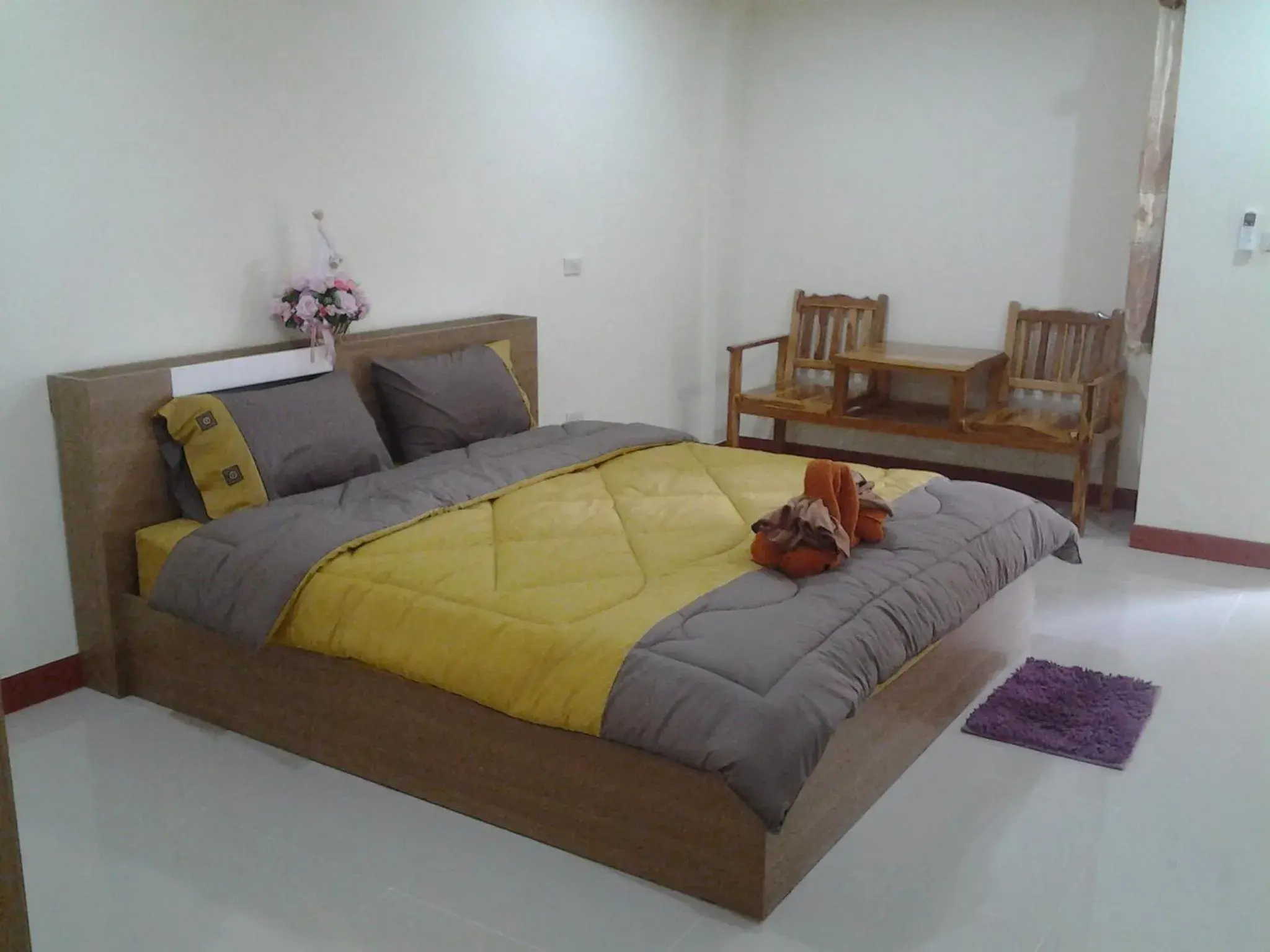 Standard Double Room in P and P Place Standard Double Room in P and P Place