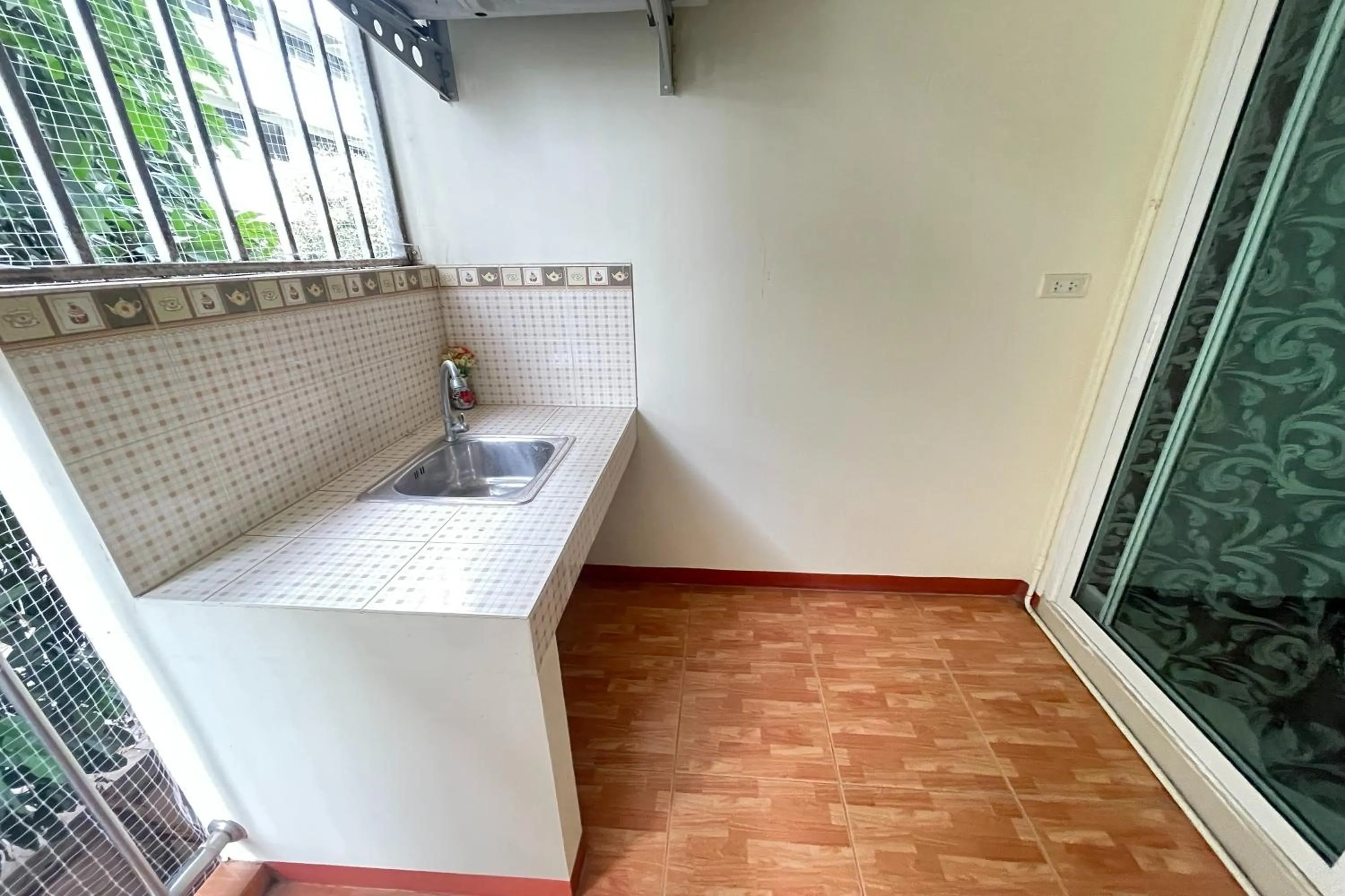 Standard Twin Room in P&P Place