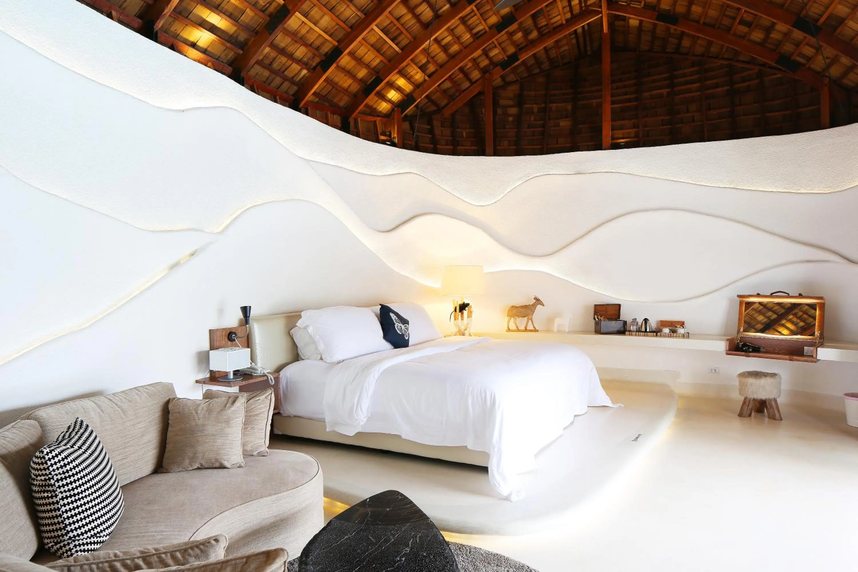 Bed in Boribot Pool Resort