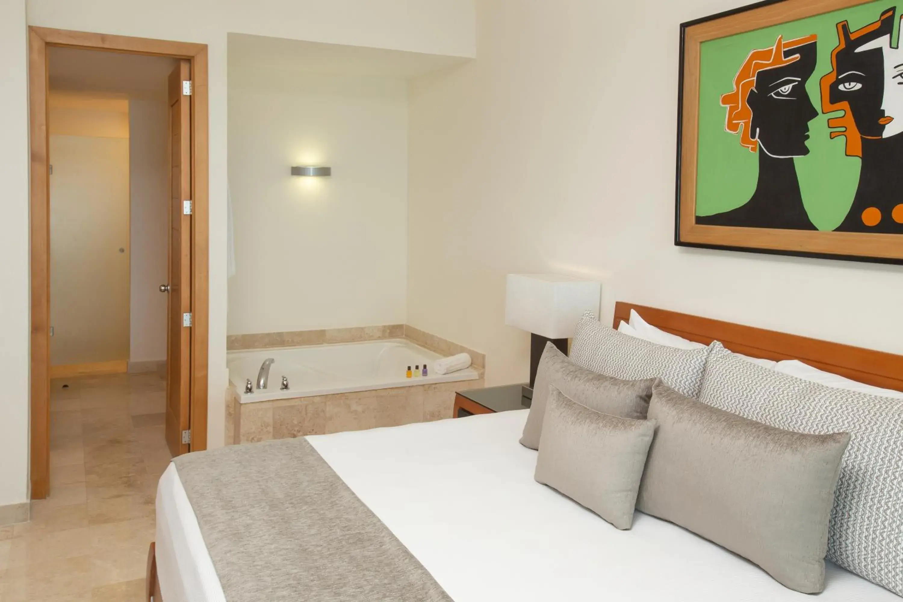 Standard Studio - single occupancy in Grand Ocean Breeze Acapulco Standard Studio - single occupancy in Grand Ocean Breeze Acapulco