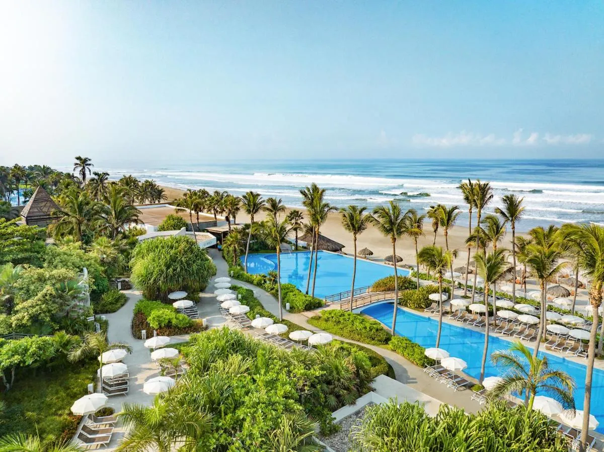 Off site in Grand Ocean Breeze Acapulco