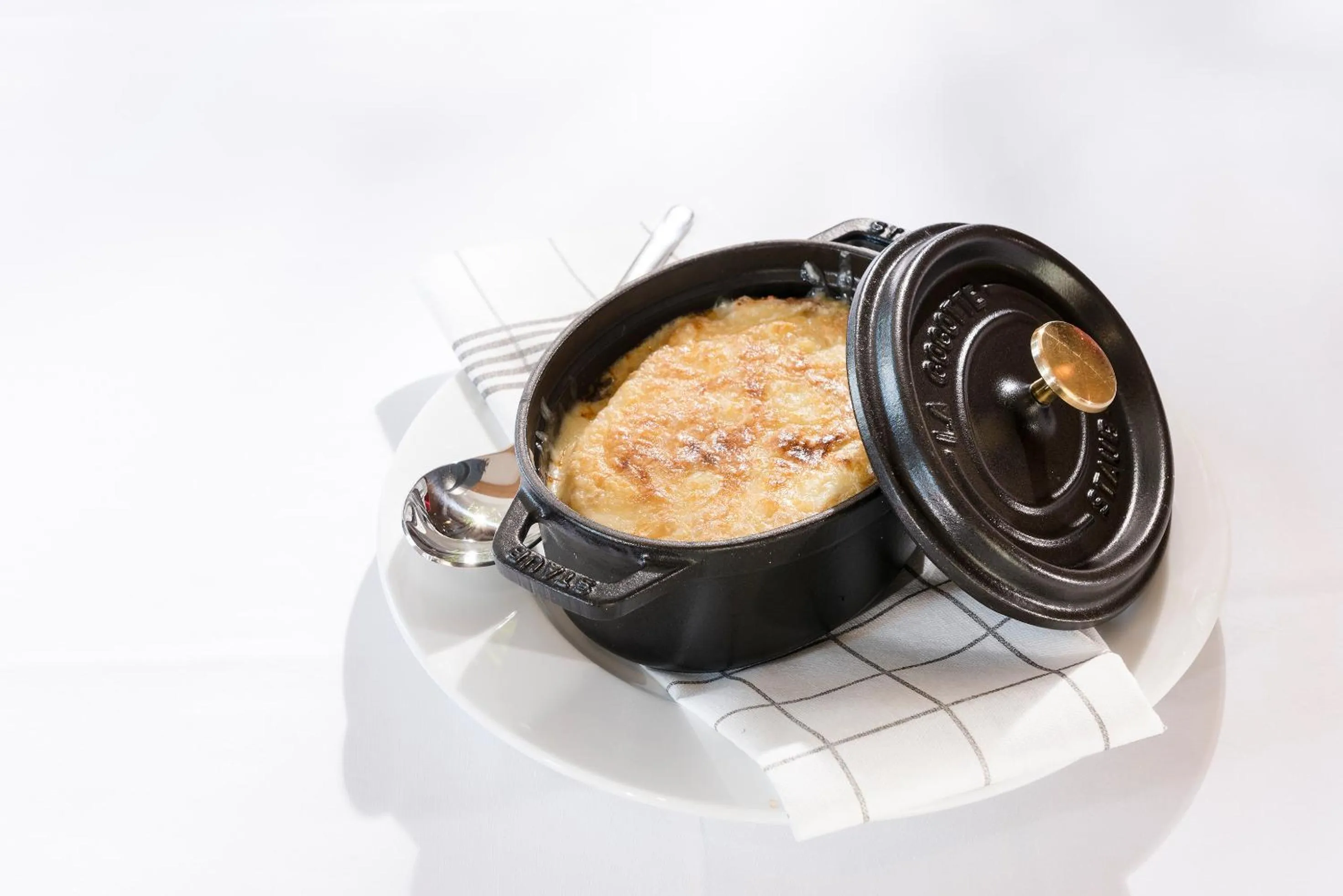 Restaurant/places to eat in Die Post Hotel