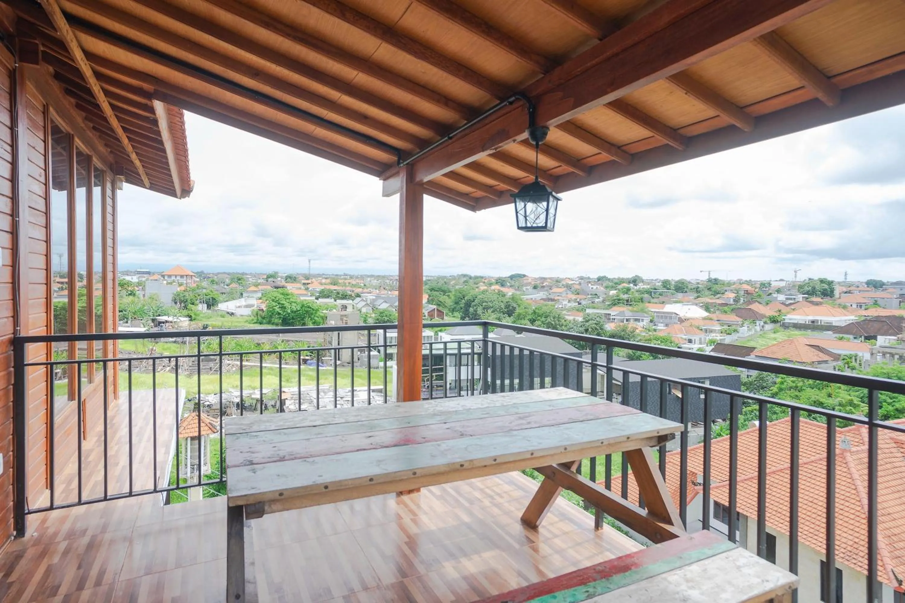 Seating area in Sky Apartments and Suites