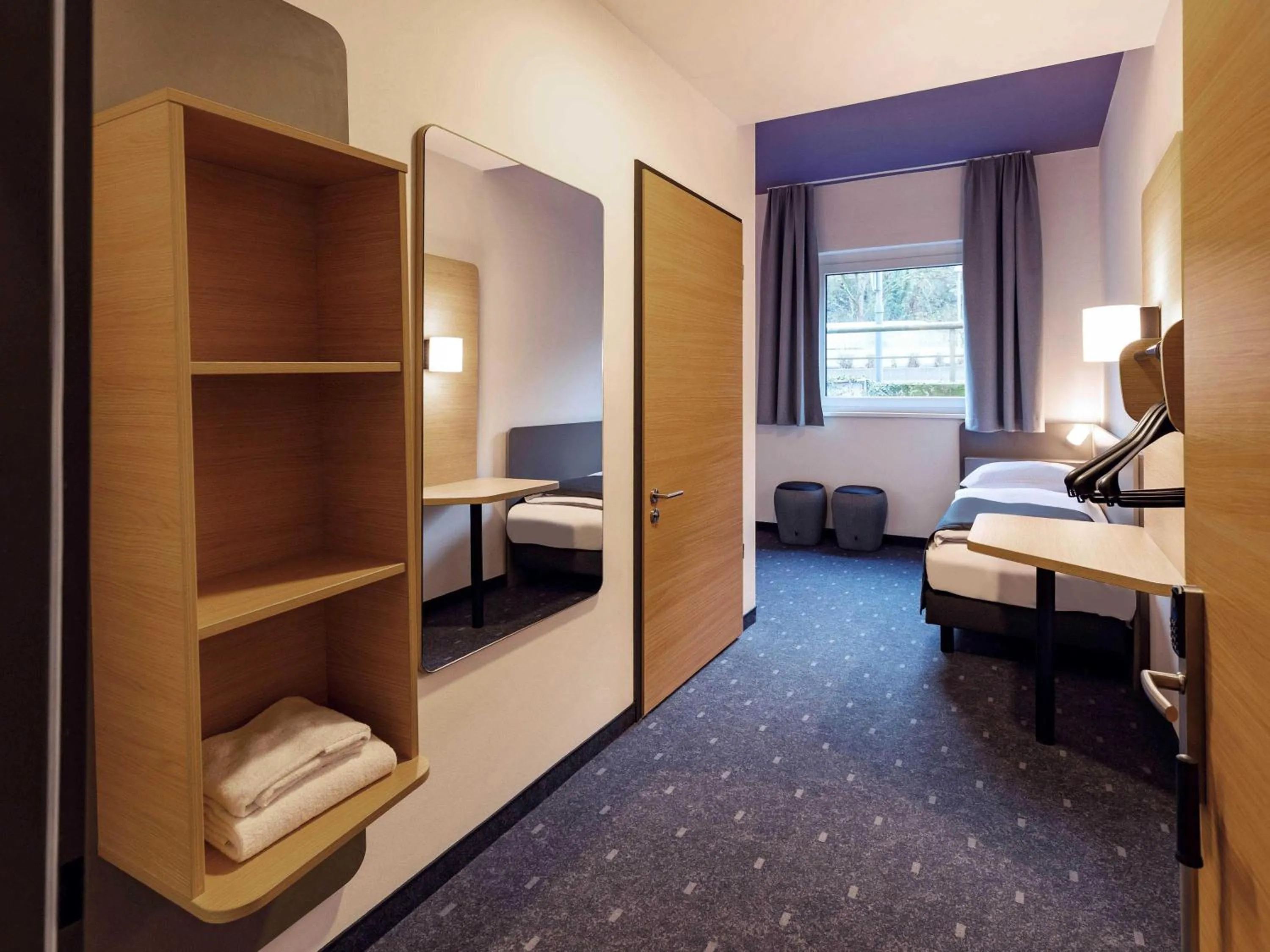 Photo of the whole room, Bed in B&B HOTEL Klagenfurt-City