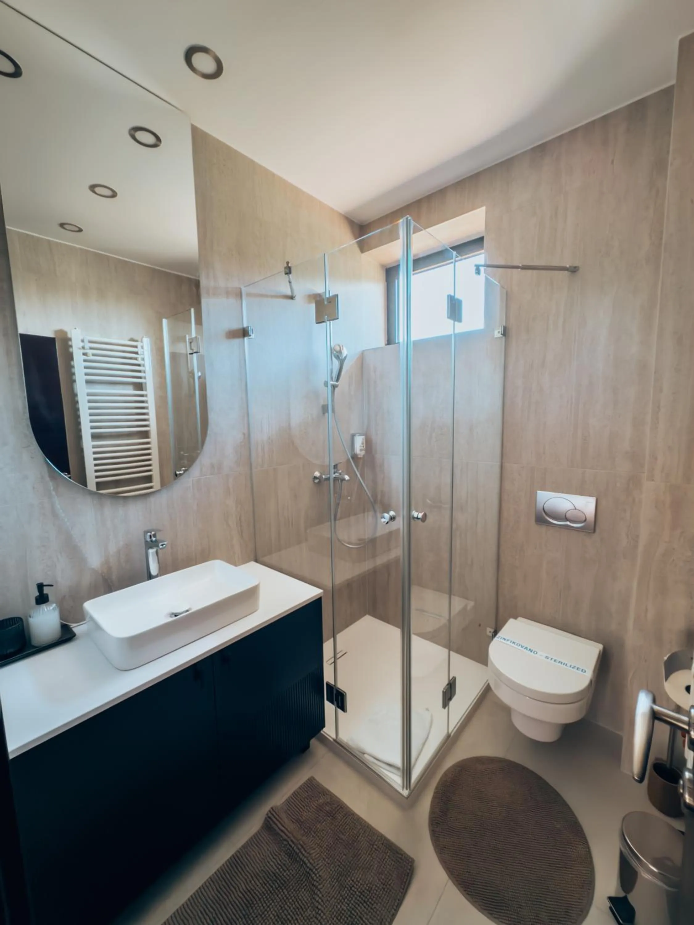 Bathroom in Guest House Panorama Aqualux with Free Parking