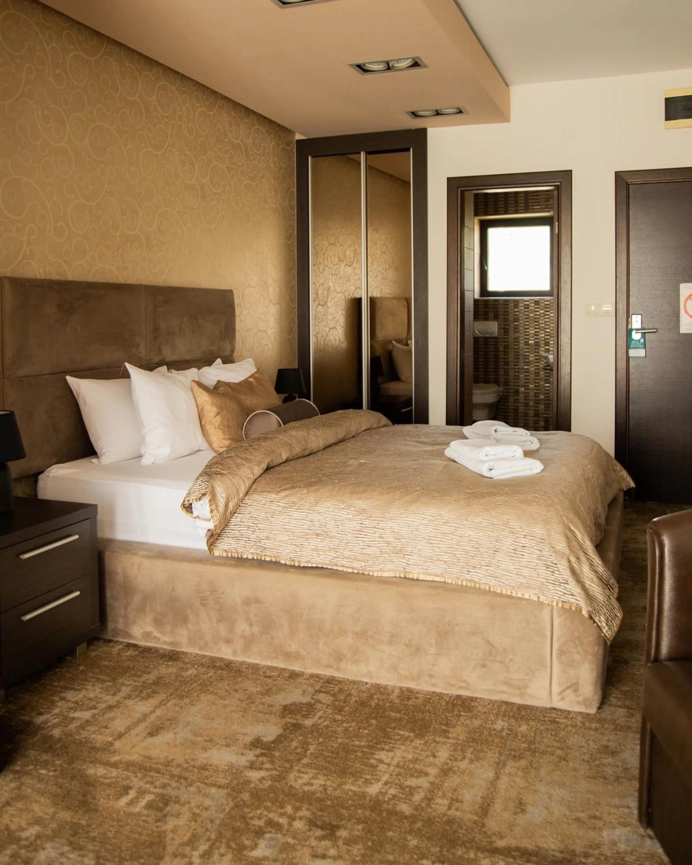 Bed in Guest House Panorama Aqualux with Free Parking