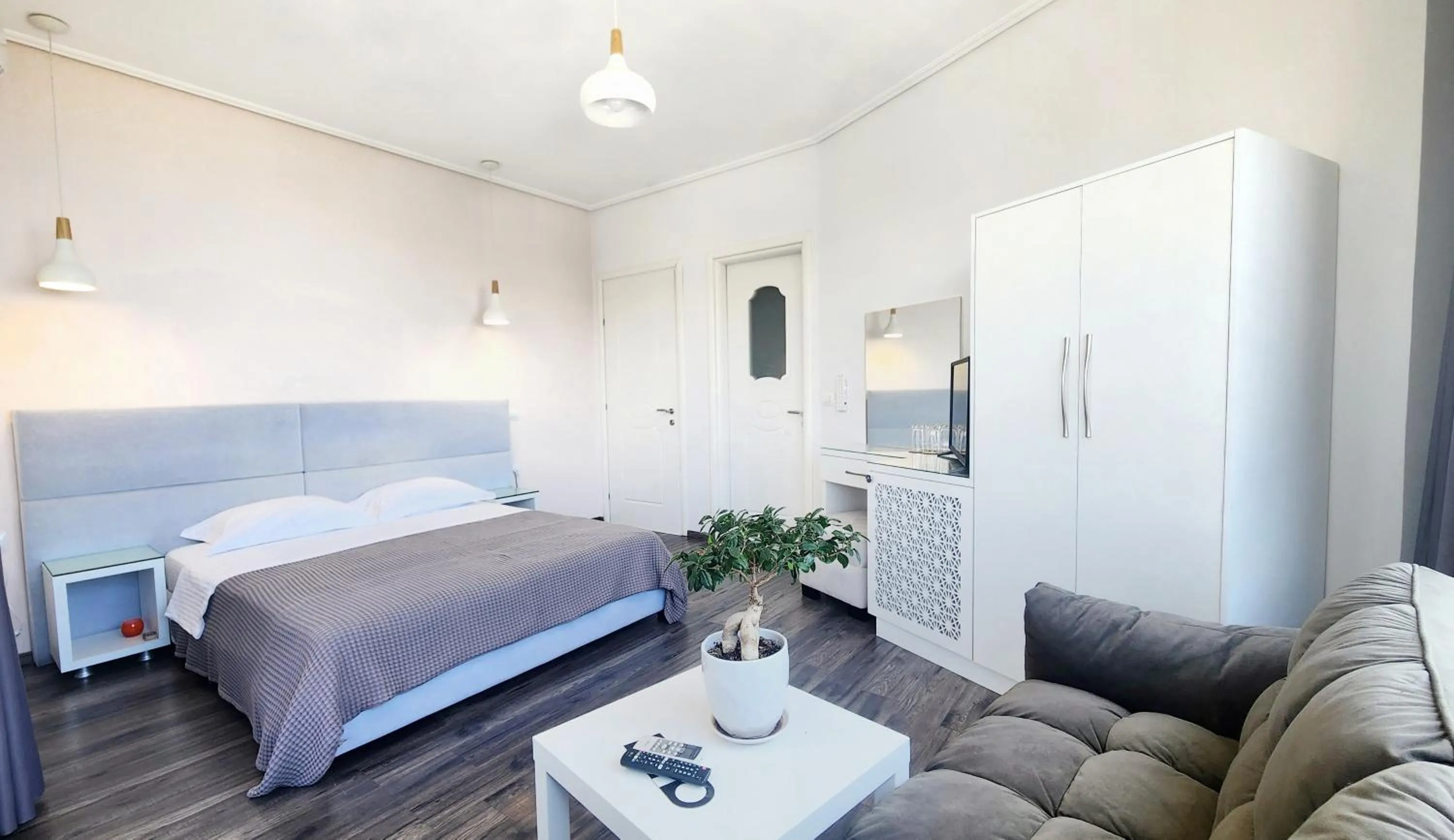 Photo of the whole room, Bed in Hotel JoAn