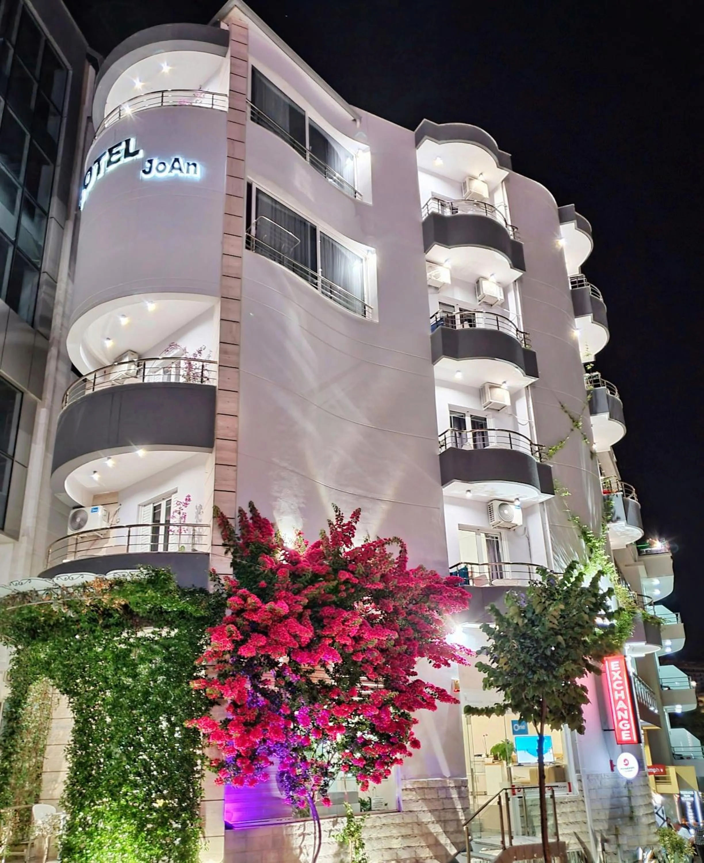 Property building in Hotel JoAn