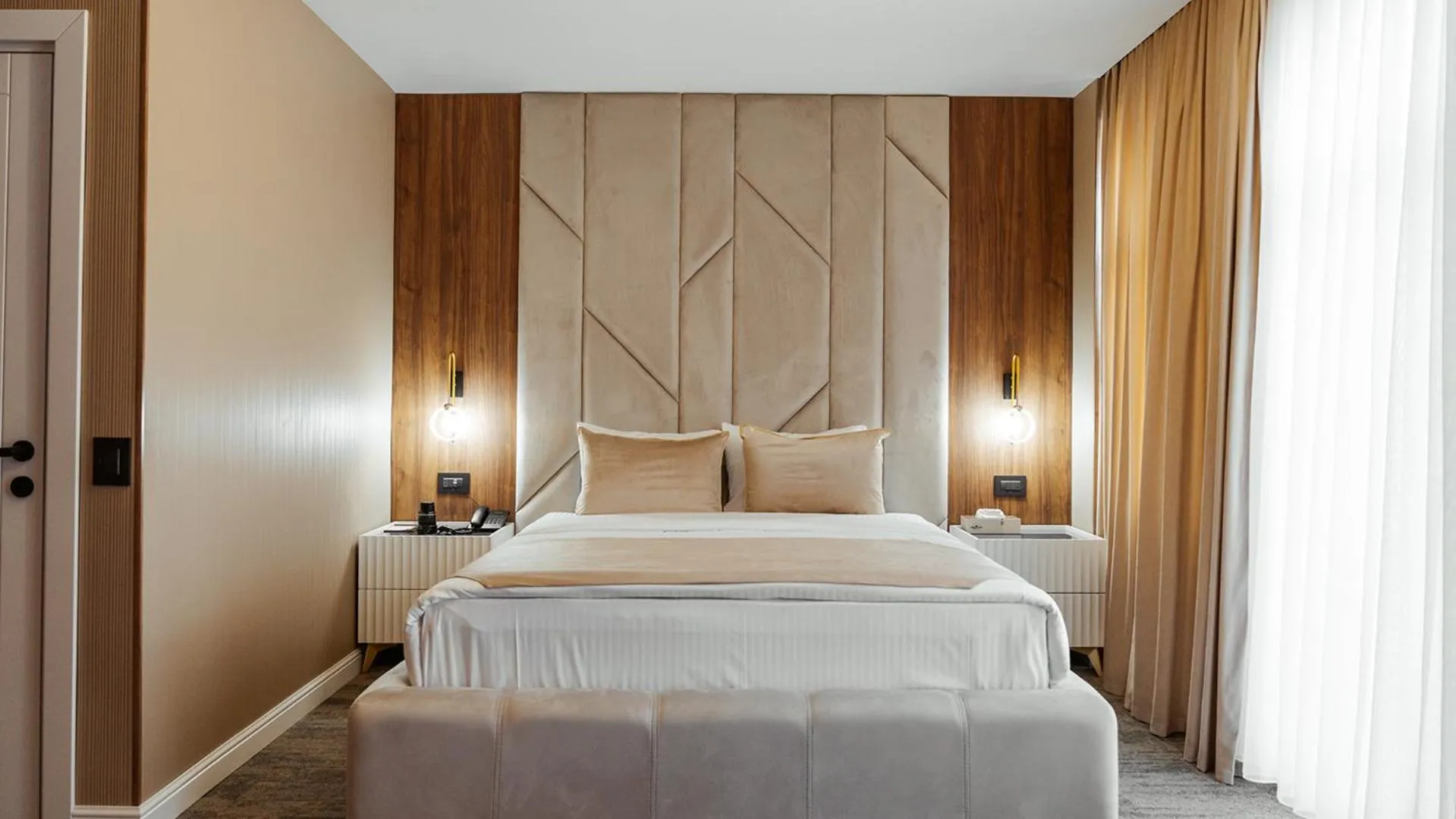 Photo of the whole room, Bed in White Breeze Hotel