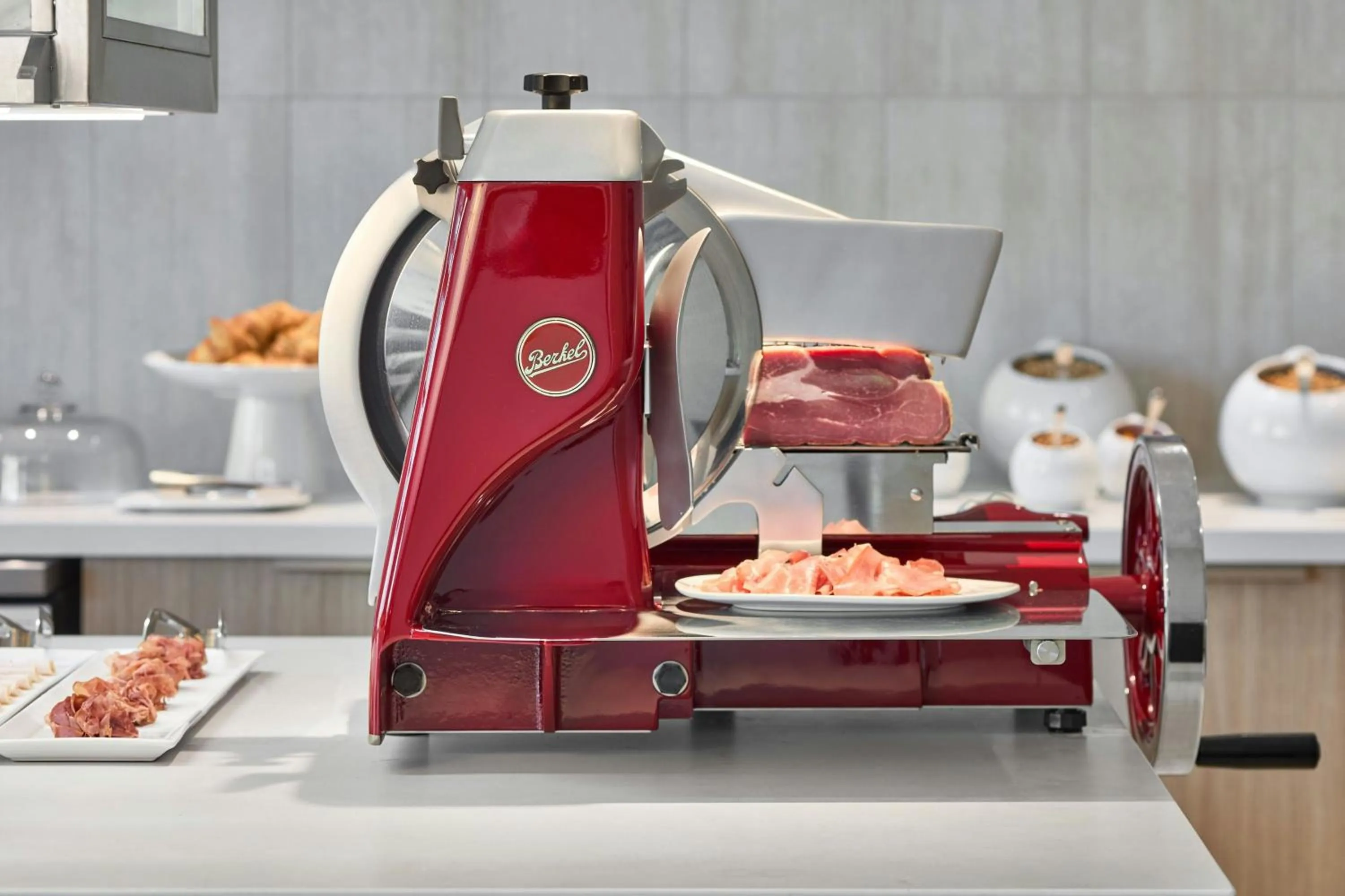 Kitchen or kitchenette in AC Hotel St Augustine Downtown