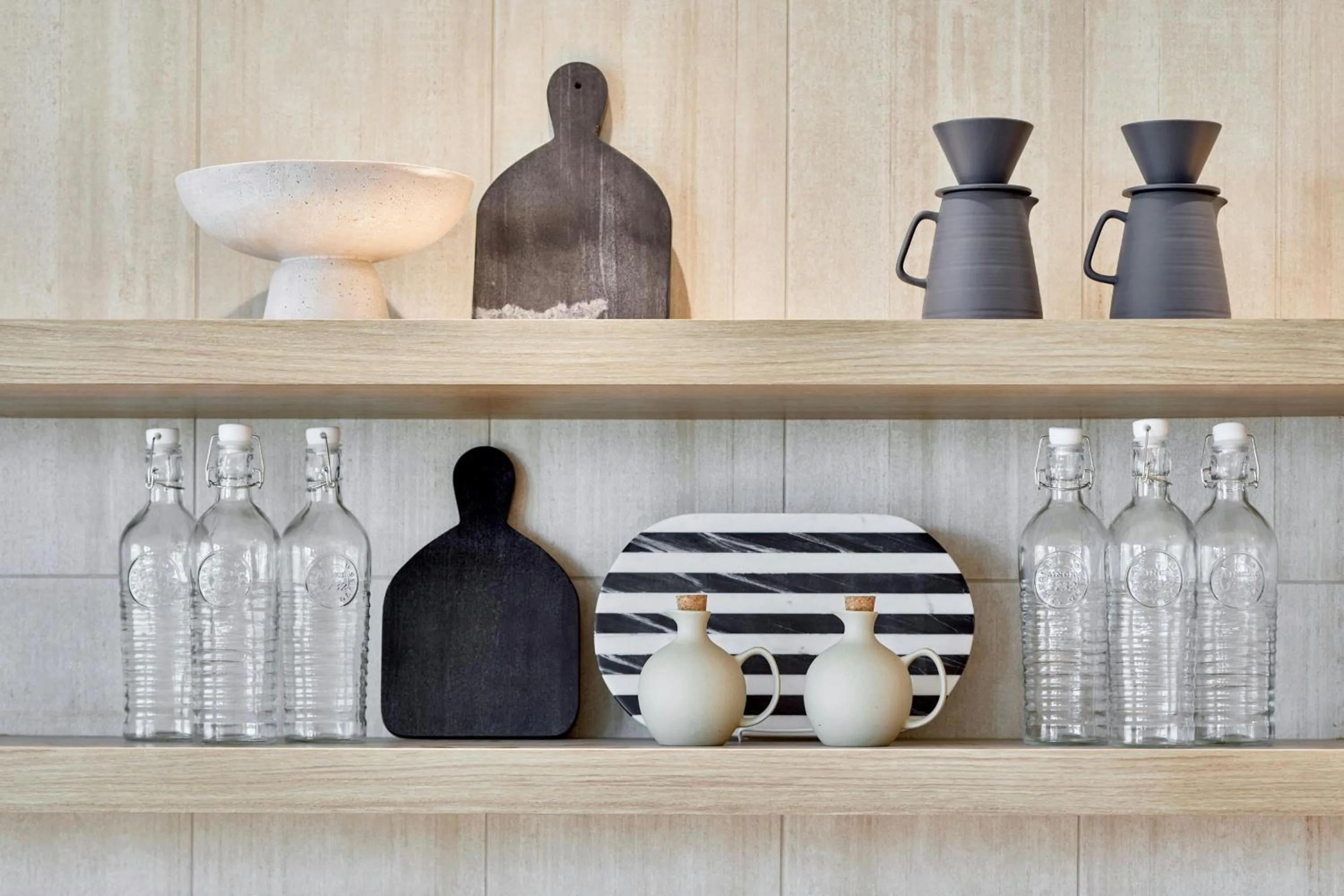 Kitchen or kitchenette in AC Hotel St Augustine Downtown