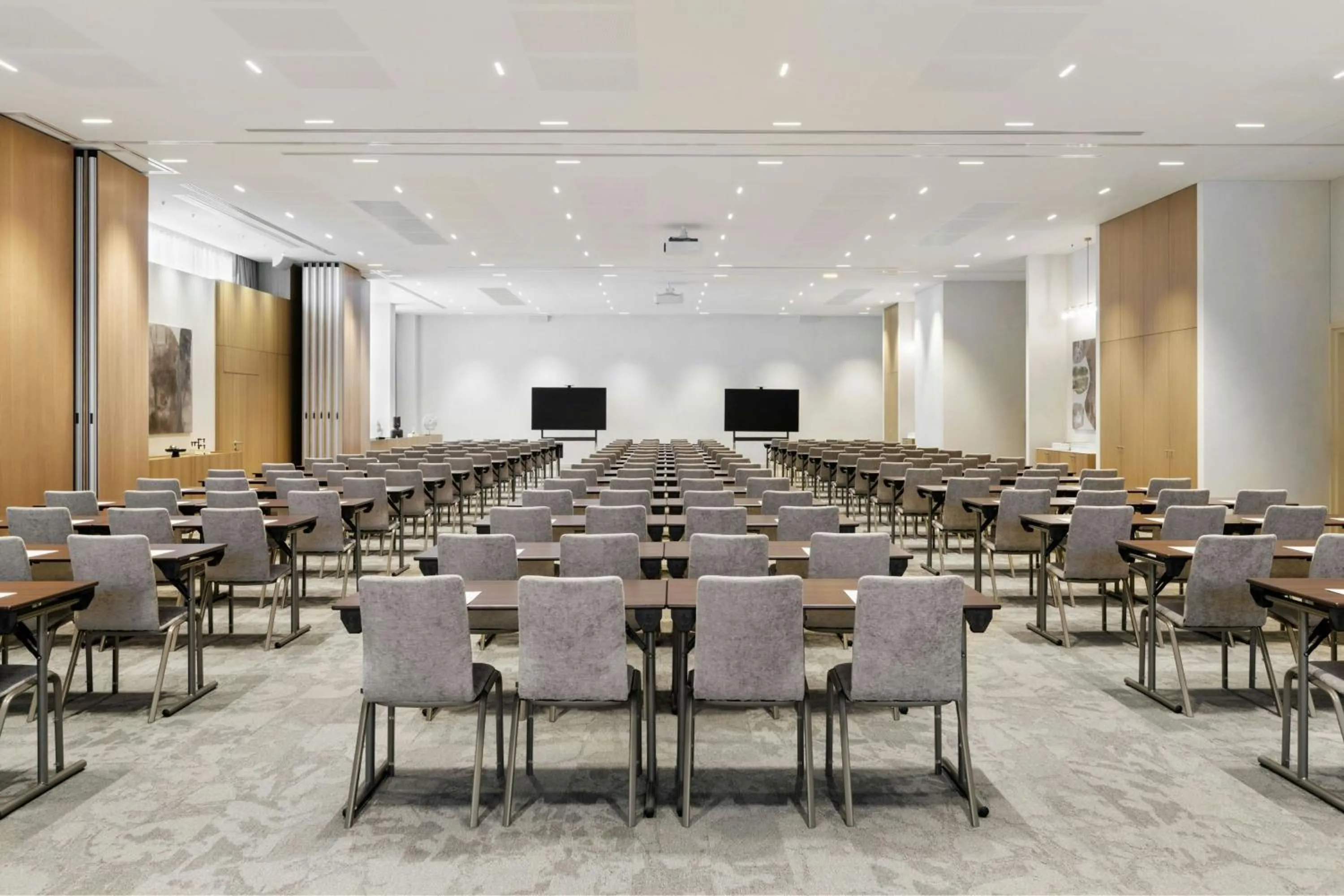 Meeting/conference room in AC Hotel by Marriott Vilnius