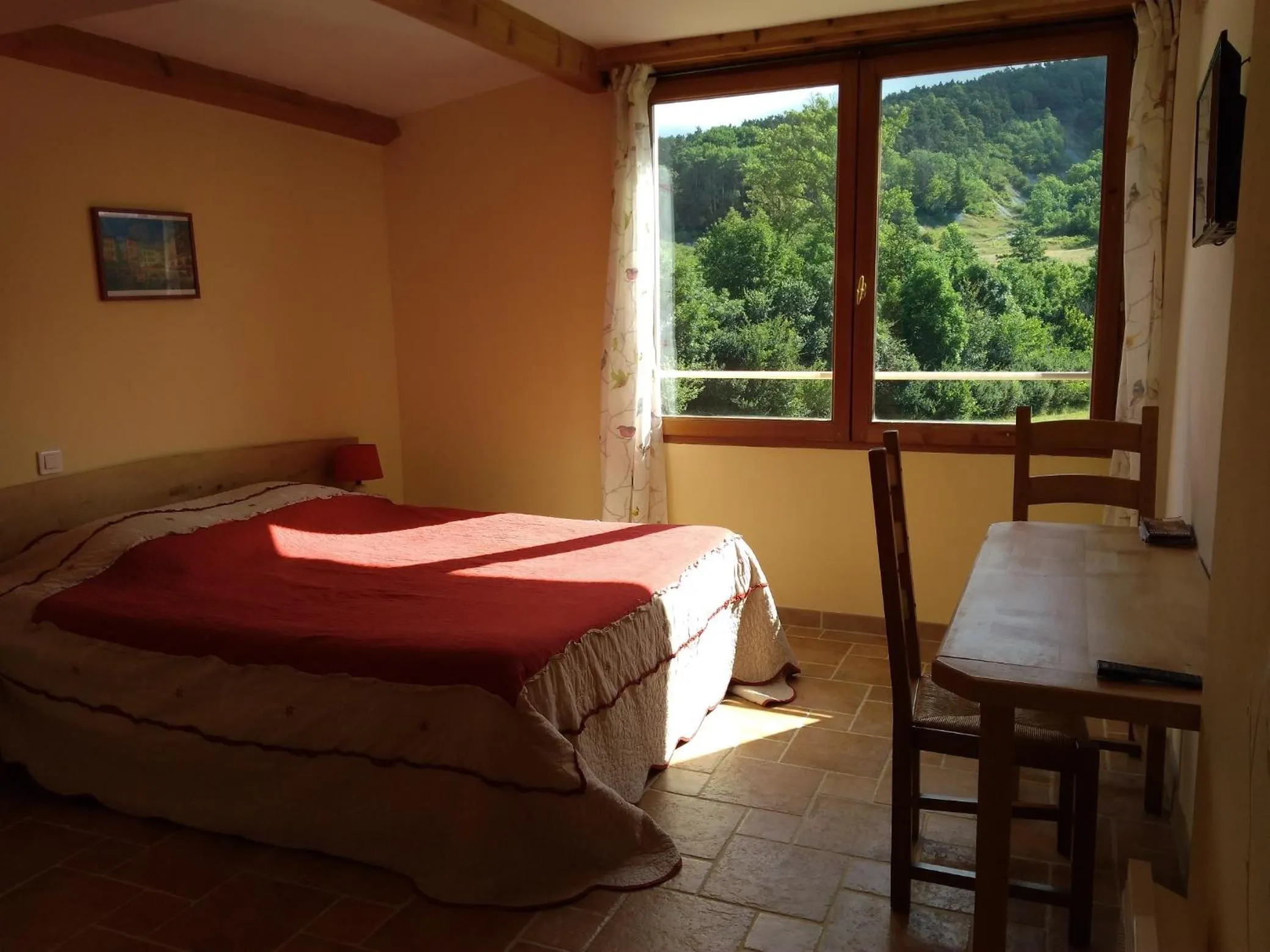 Bed in Alcove Du Velay
