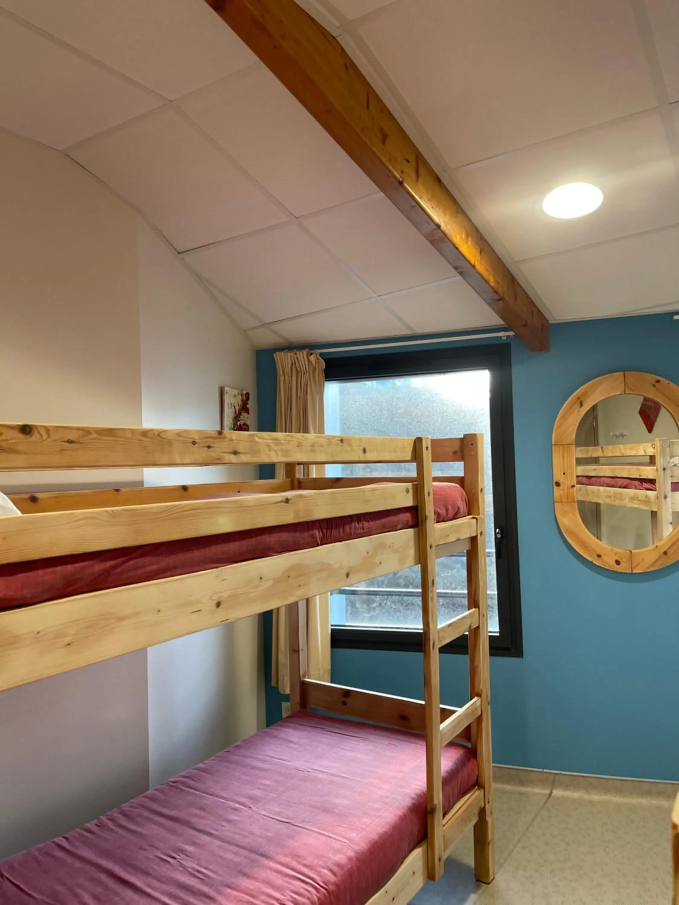 Photo of the whole room, Bunk Bed in CLLCM - Club Leo Lagrange de Camaret-sur-Mer